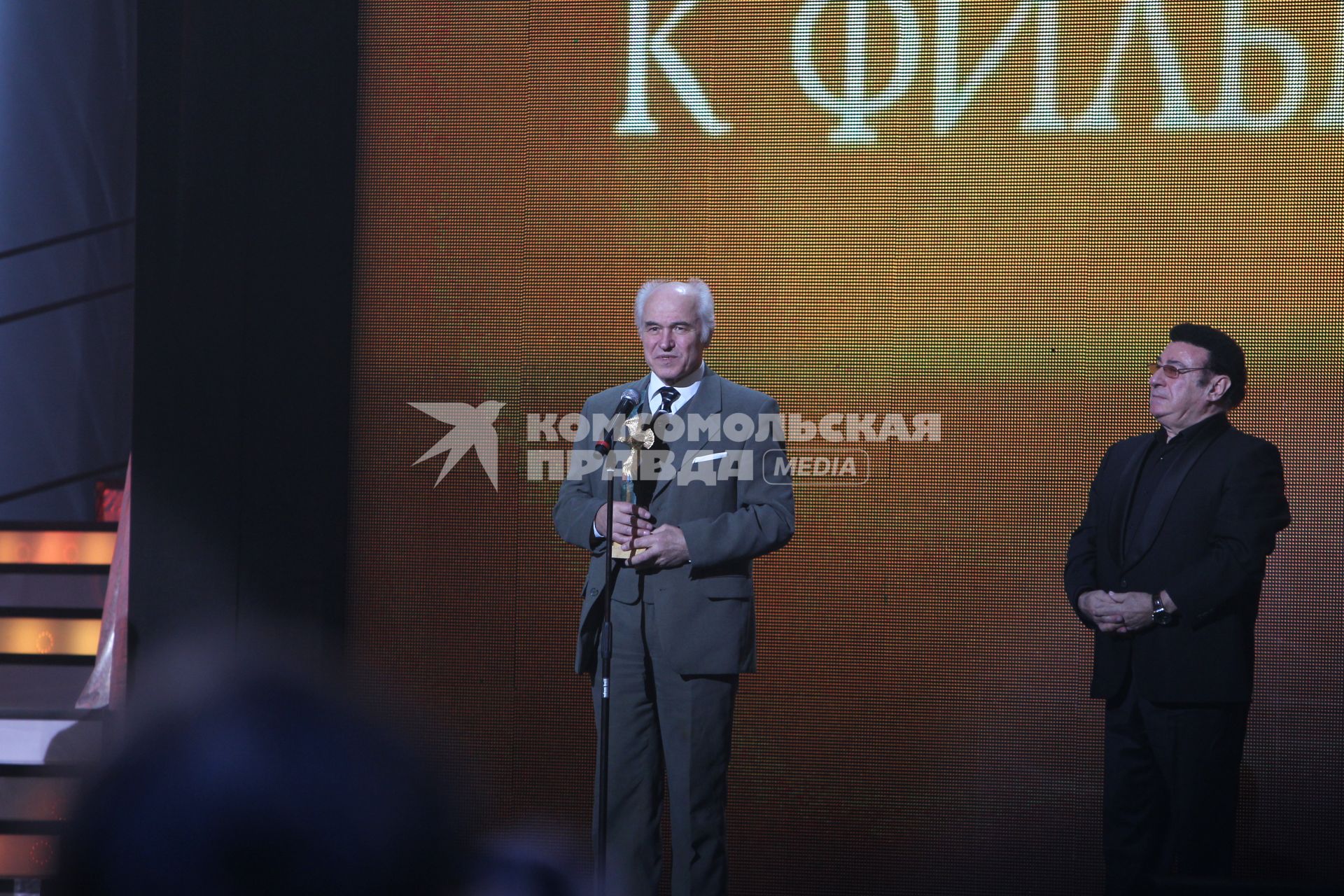 21 января 2011 Мосфильм. Вручение премии Национальной Академии кинематографических искусств и наук России ЗОЛОТОЙ ОРЕЛ. На снимке: композитор Евгений Дога.
