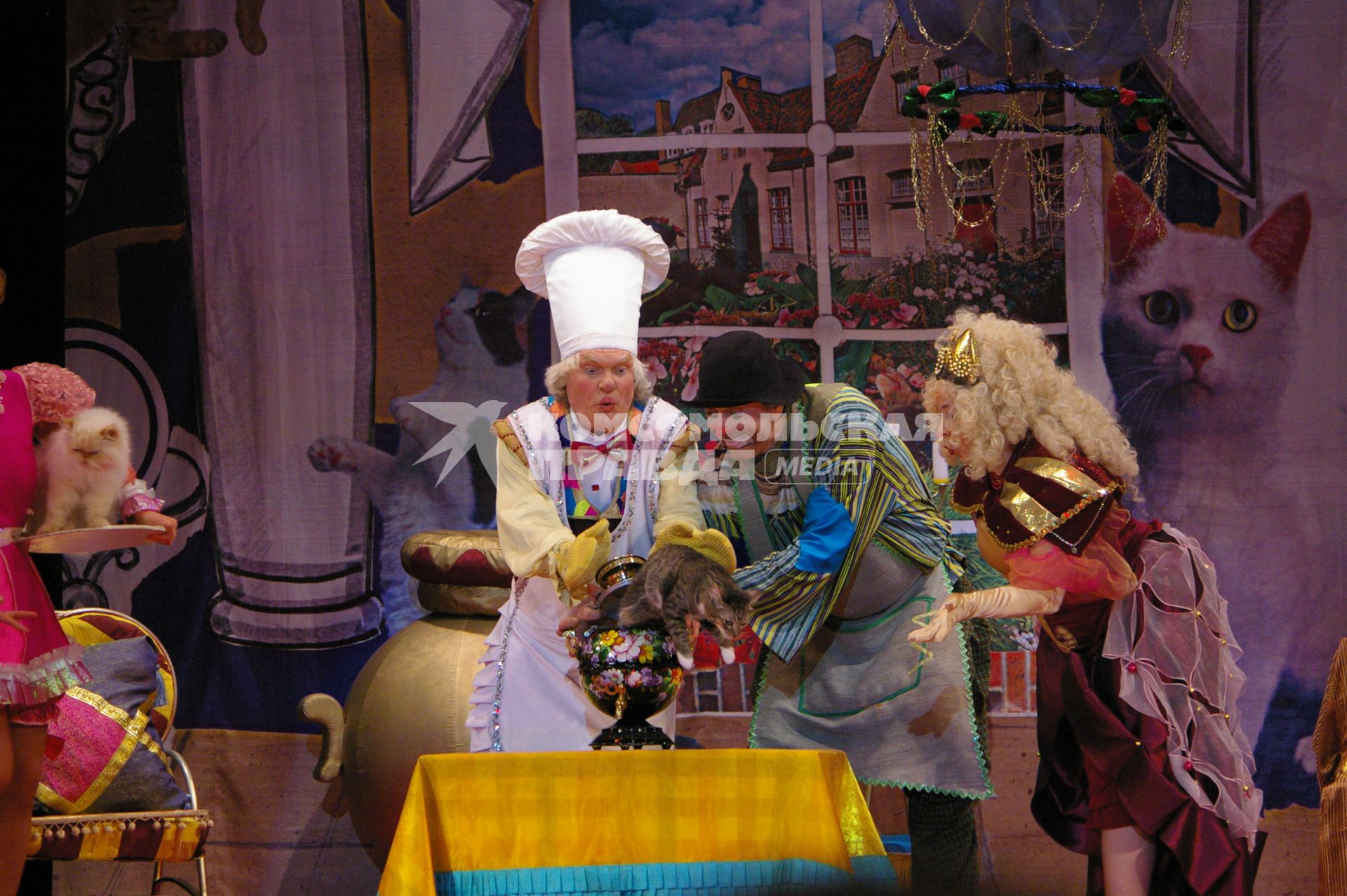 Юрий Куклачев, представление \"Кошкин дом\", Саратов, 19 марта2009 года, дрессировка, дрессура, кошка.