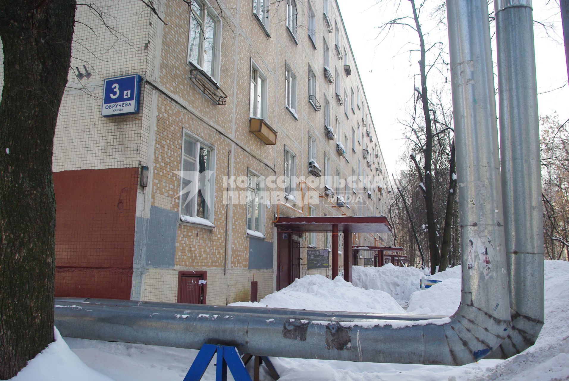 Хрущевки в районе станции Калужская, 17 февраля 2011 года. Снос домов, новое жилье, хрущевка, строительство, ипотека, затройка города