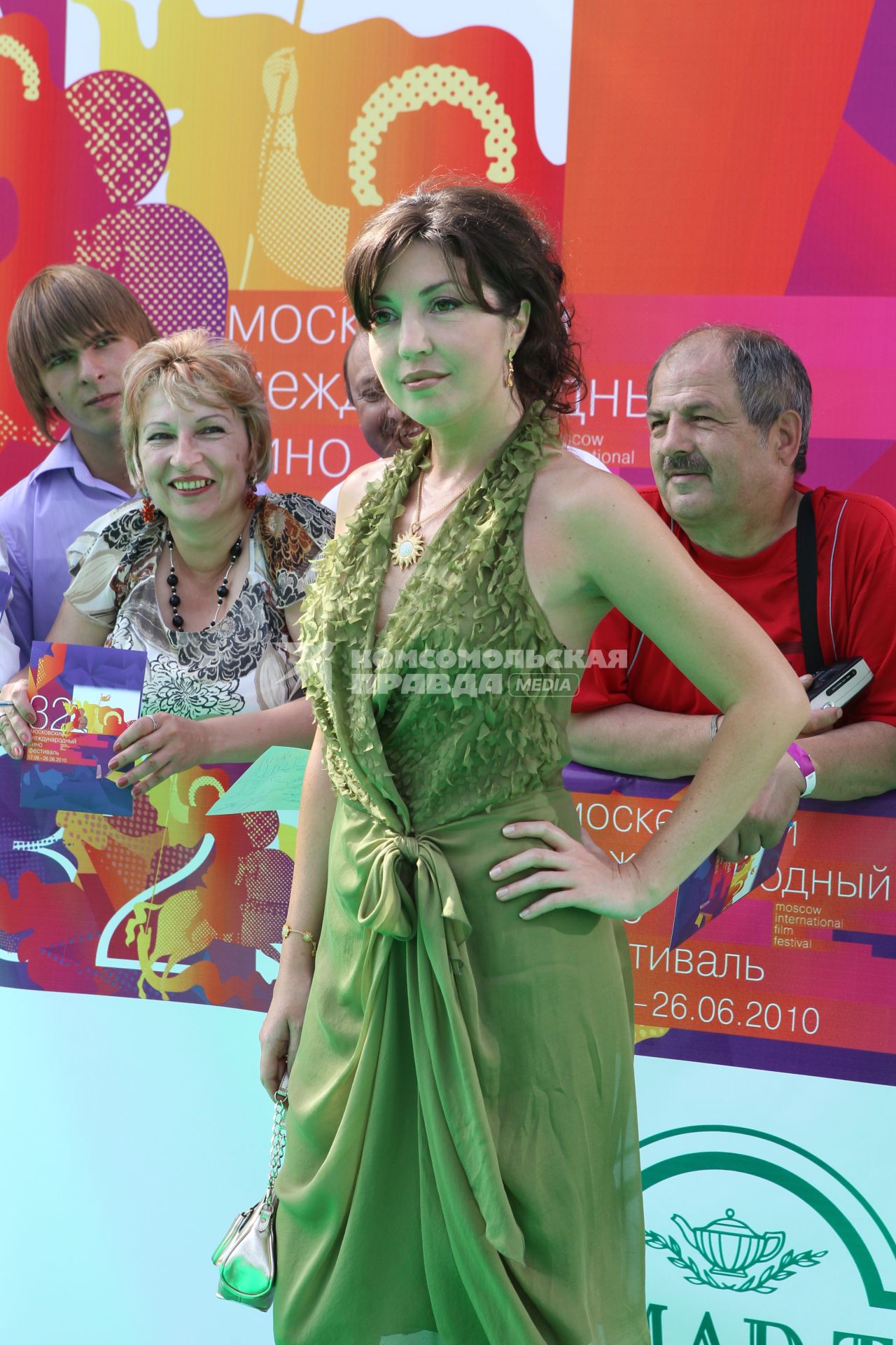 26 июня 2010 года. Кинотеатр ПУШКИНСКИЙ. 32-й Московский международный кинофестиваль (ММКФ). Закрытие. На снимке: телеведущая, актриса Мария Лемешева.