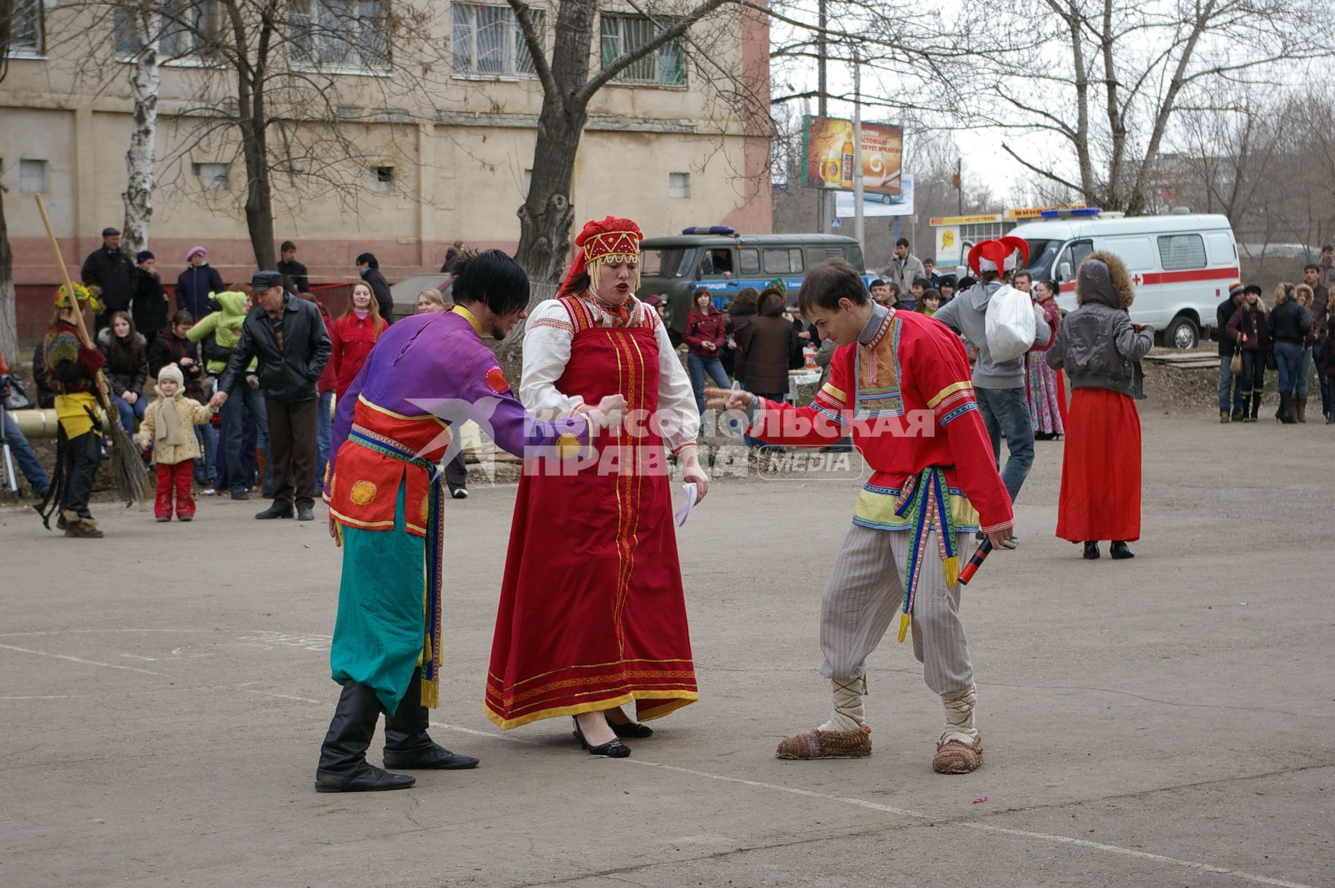 Масленница, проводы зимы, Саратов,9 марта 2008 года.