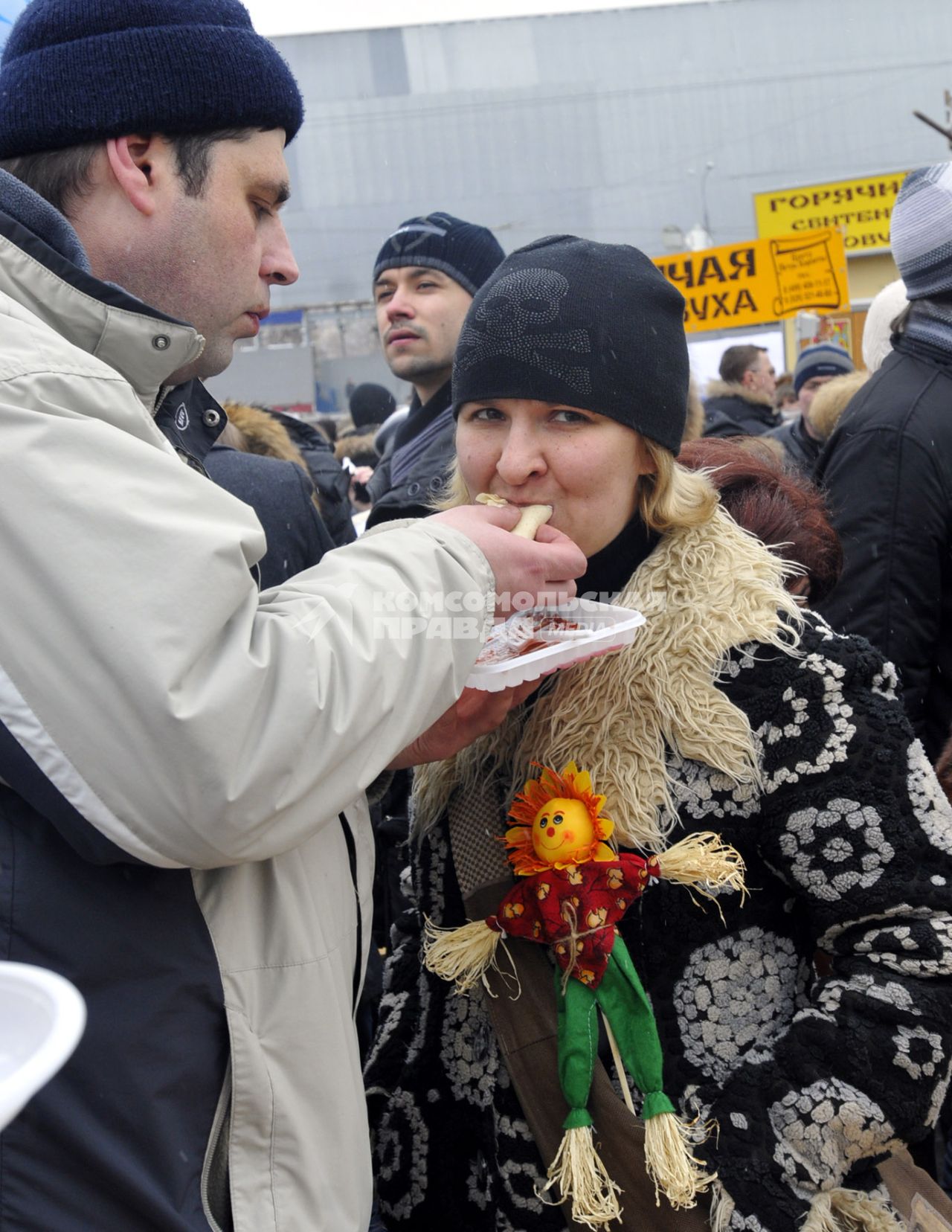 1 марта 2006 года. Васильевский спуск. Празднование Масленицы.