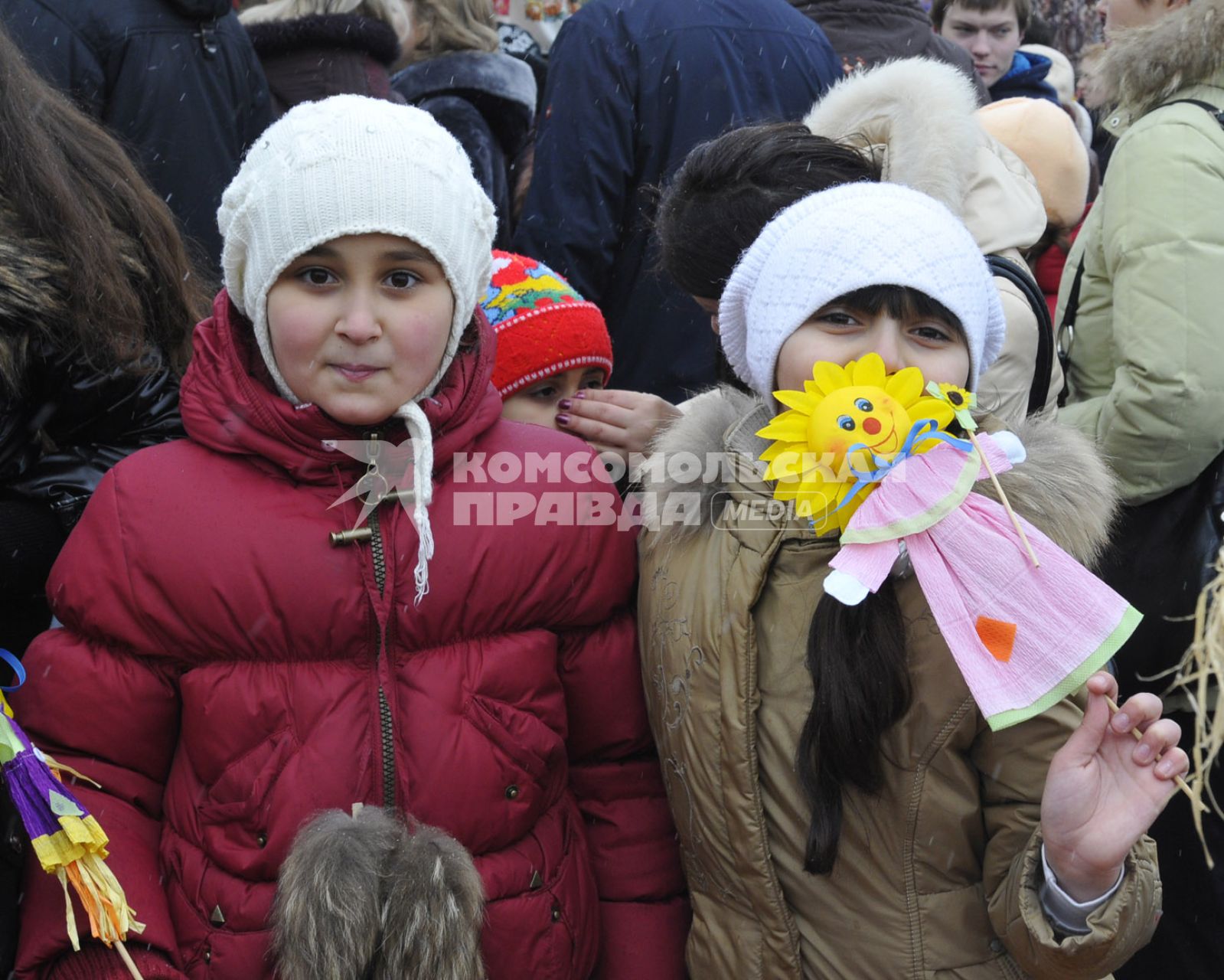 1 марта 2006 года. Васильевский спуск. Празднование Масленицы.