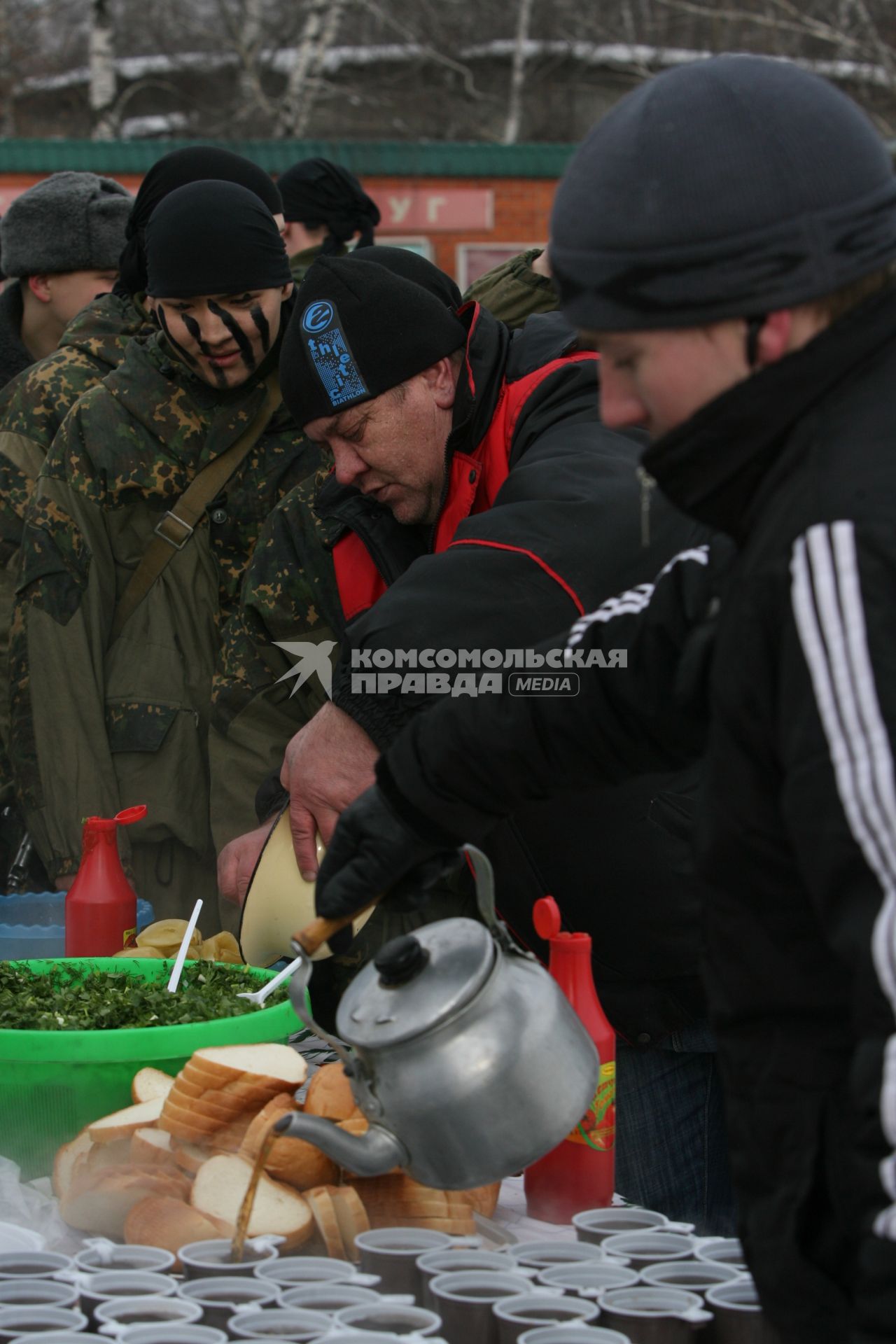 Военно -спортивная игра \"Вперед, мальчишки\", Москва, 26 февраля 2011 года.