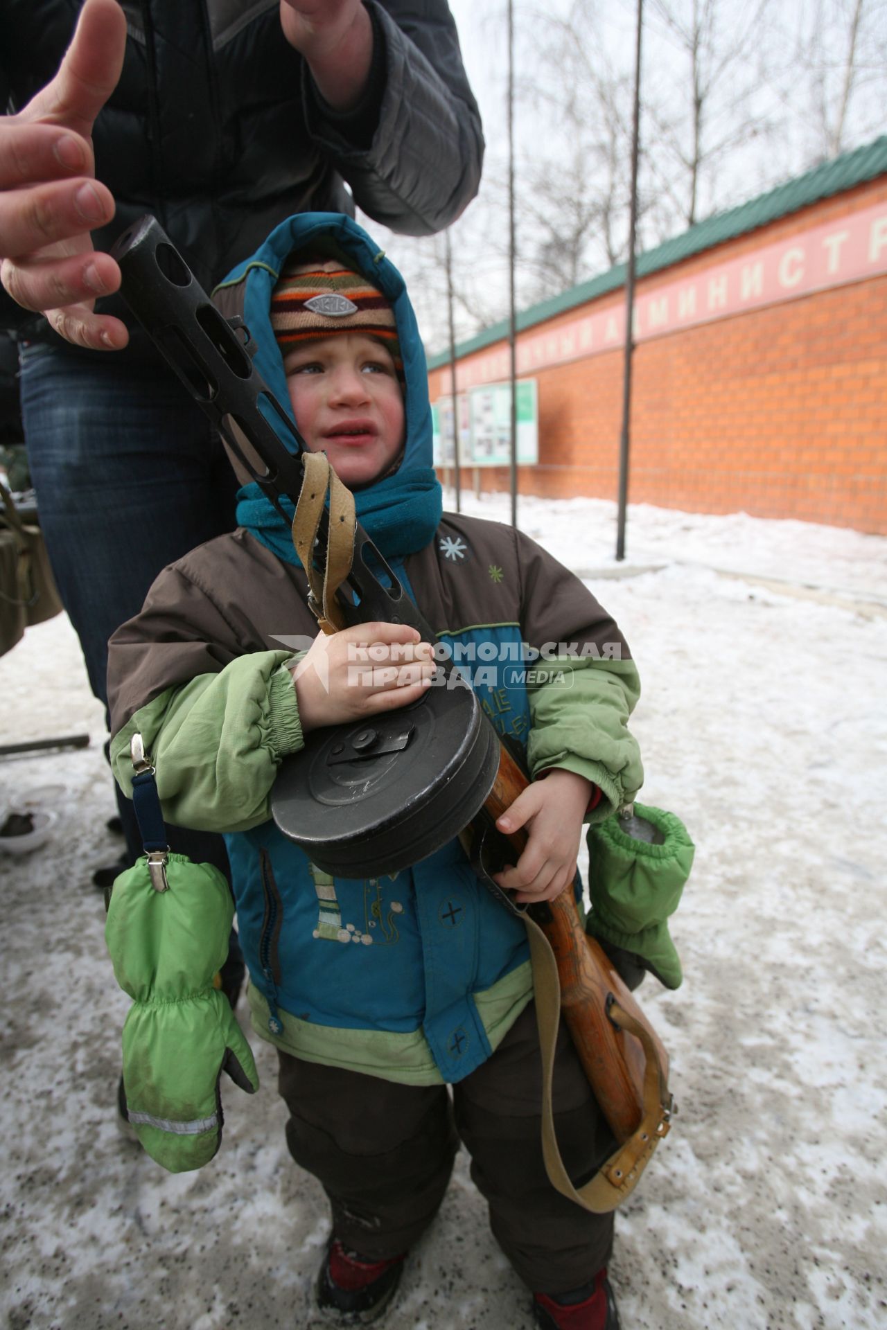 Военно -спортивная игра \"Вперед, мальчишки\", Москва, 26 февраля 2011 года.