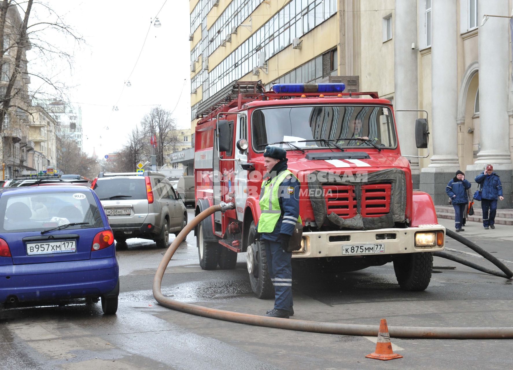 16 марта 2011 Москва. Пожар в конструкторском бюро КОМПАС .