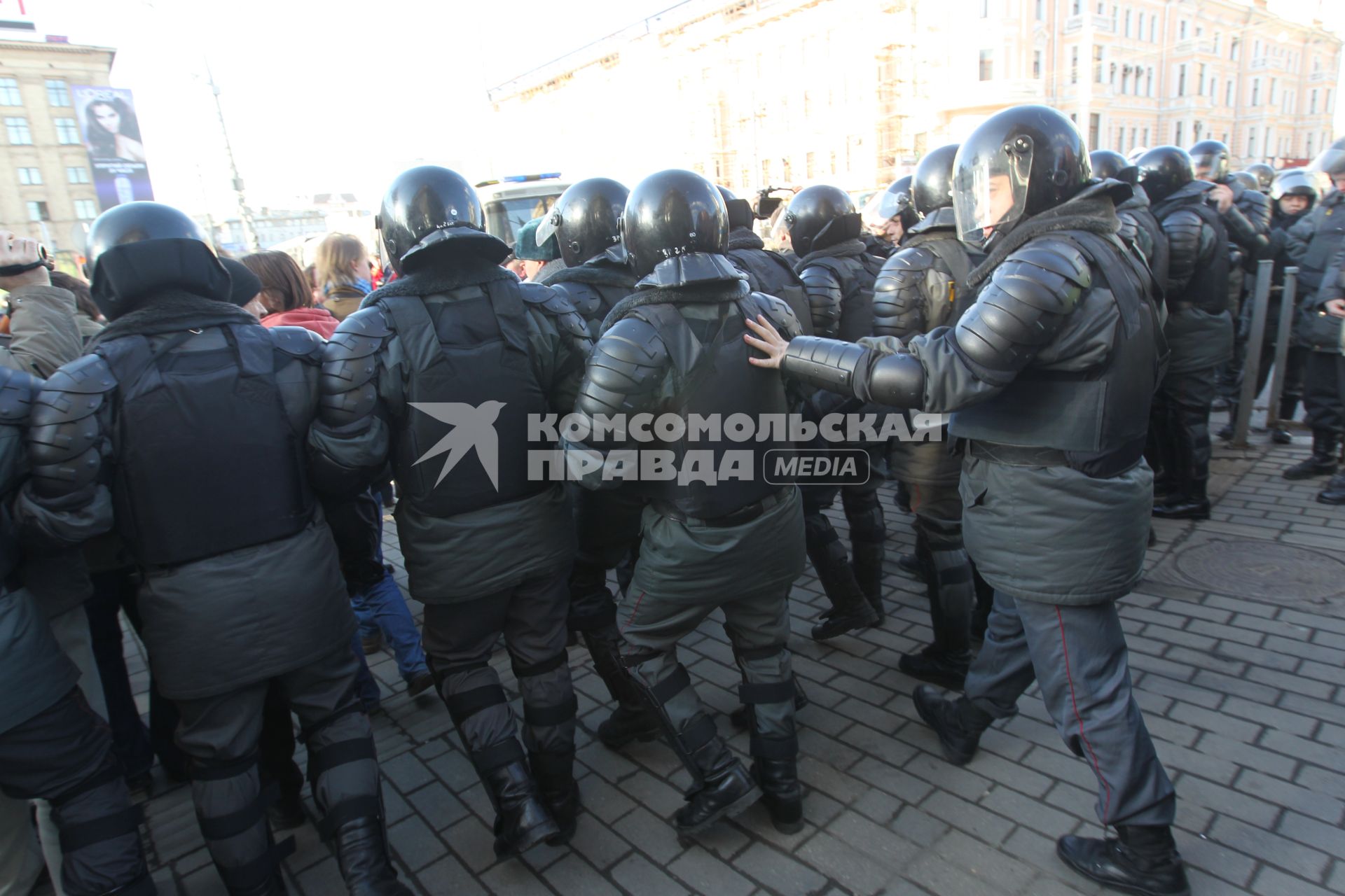 31 марта 2011 года. Россия,  Москва. Митинг оппозиции с Триумфальной площади на Пушкинскую.