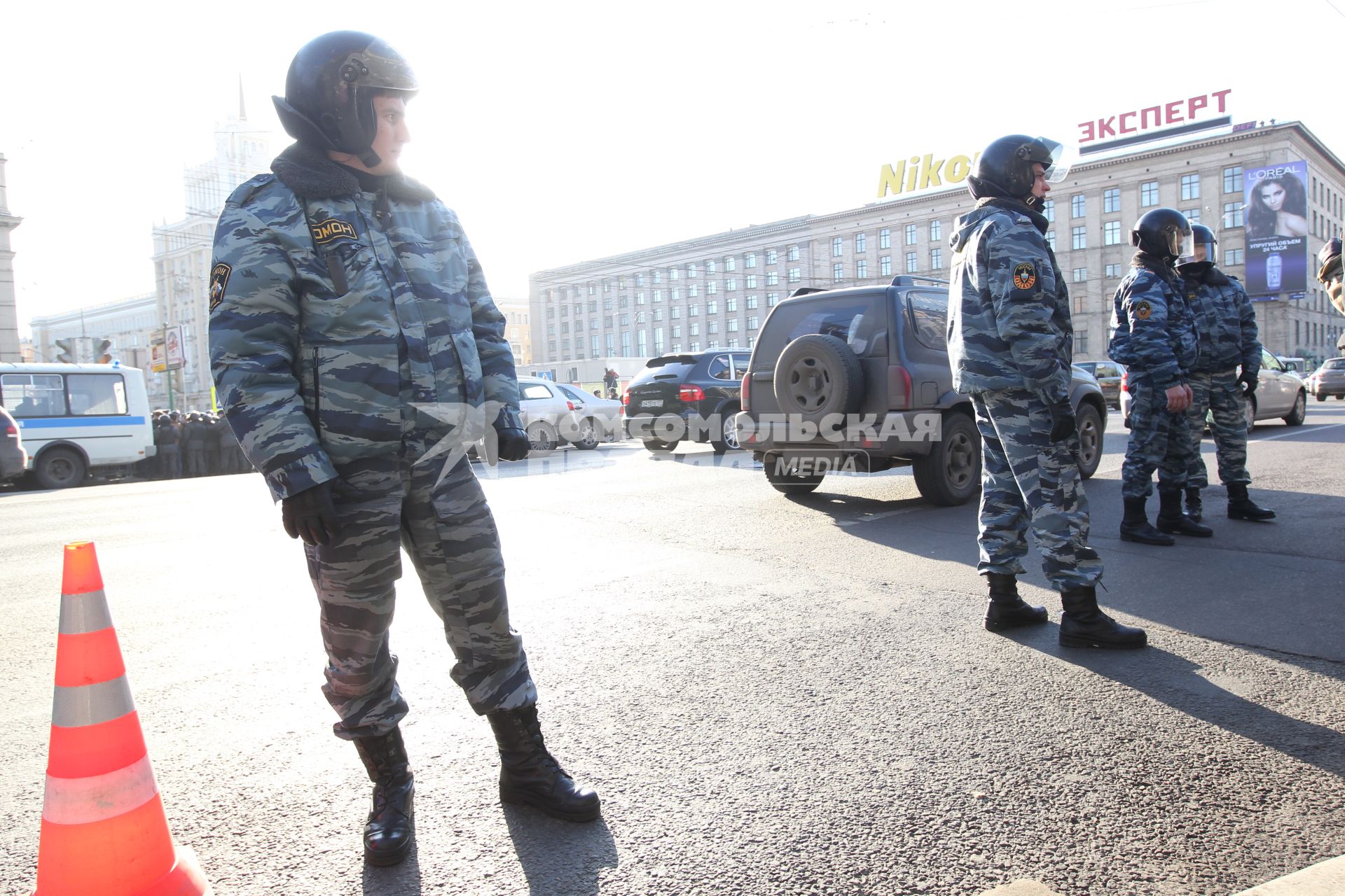 31 марта 2011 года. Россия,  Москва. Митинг оппозиции с Триумфальной площади на Пушкинскую.