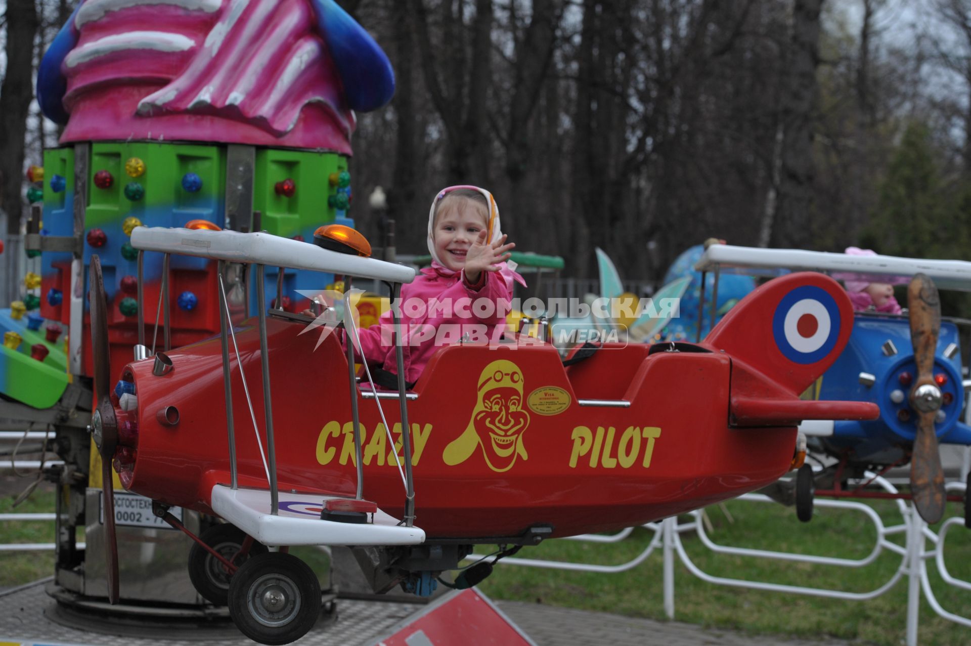 Отдых в парке Измайлово, Москва, 5 мая 2011 года