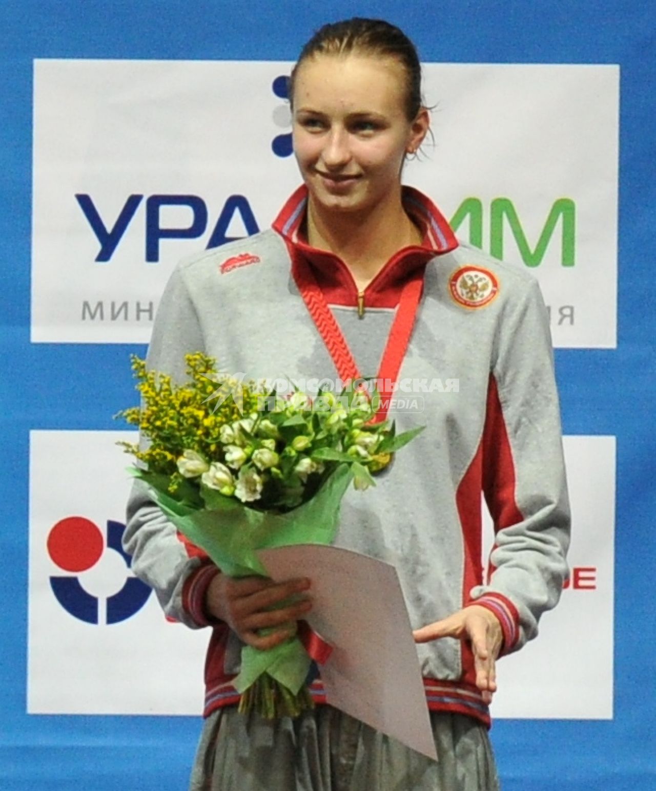 Вероника Попова 19 апреля 2011. Открытый чемпионат России по плаванию 2011 в спорткомплексе Олимпийский. фото Сергей Шахиджанян