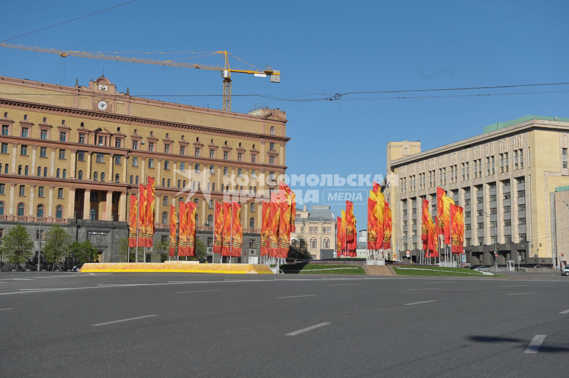 Здание ФСБ на Лубянской площади, Москва, 10 мая 2011 года