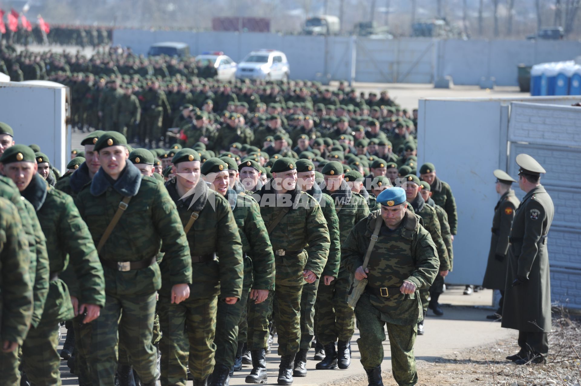 Репетиция парада Победы в Таманской дивизии в Подмосковье, Саратов, 22 апреля 2011 года