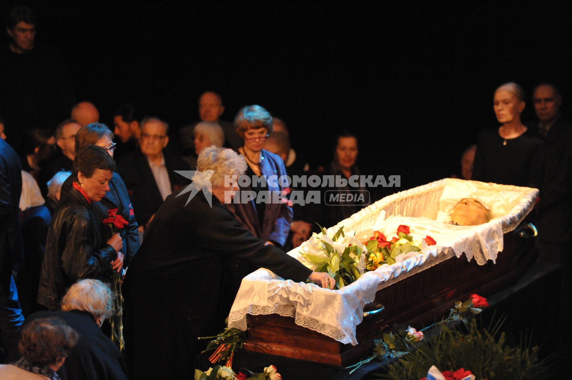 05 мая 2011г. Похороны актера Александра Лазарева-старшего.