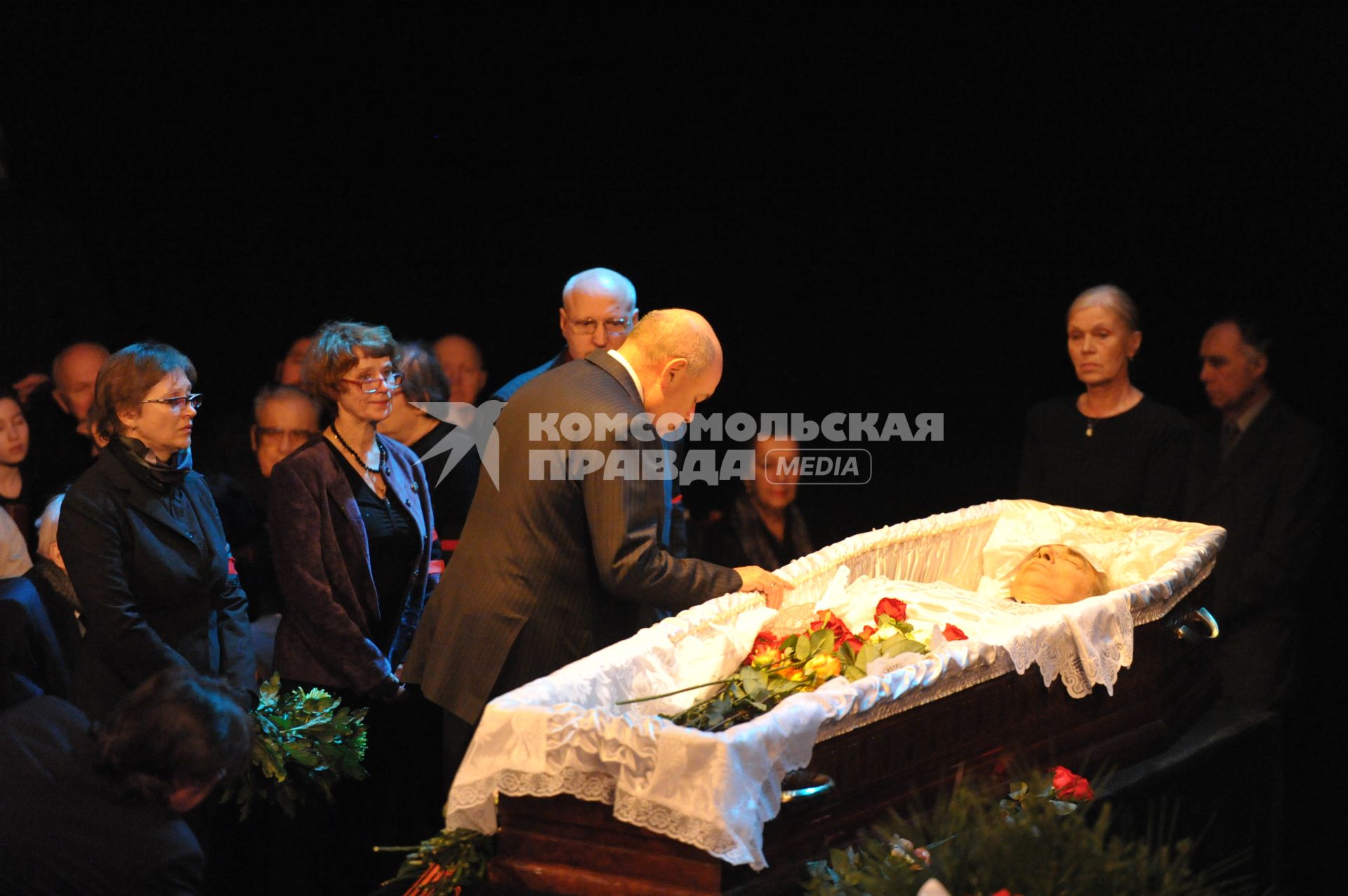 05 мая 2011г. Похороны актера Александра Лазарева-старшего.