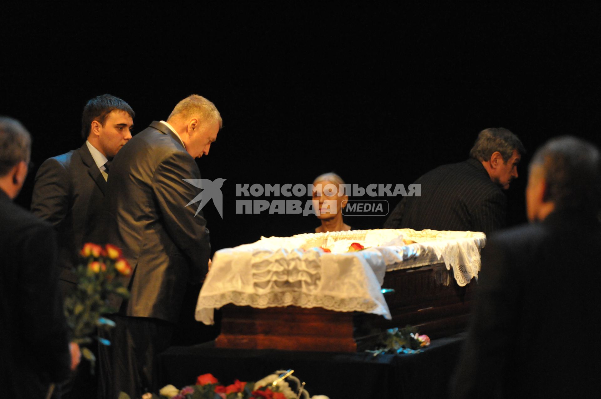 05 мая 2011г. Похороны актера Александра Лазарева-старшего.