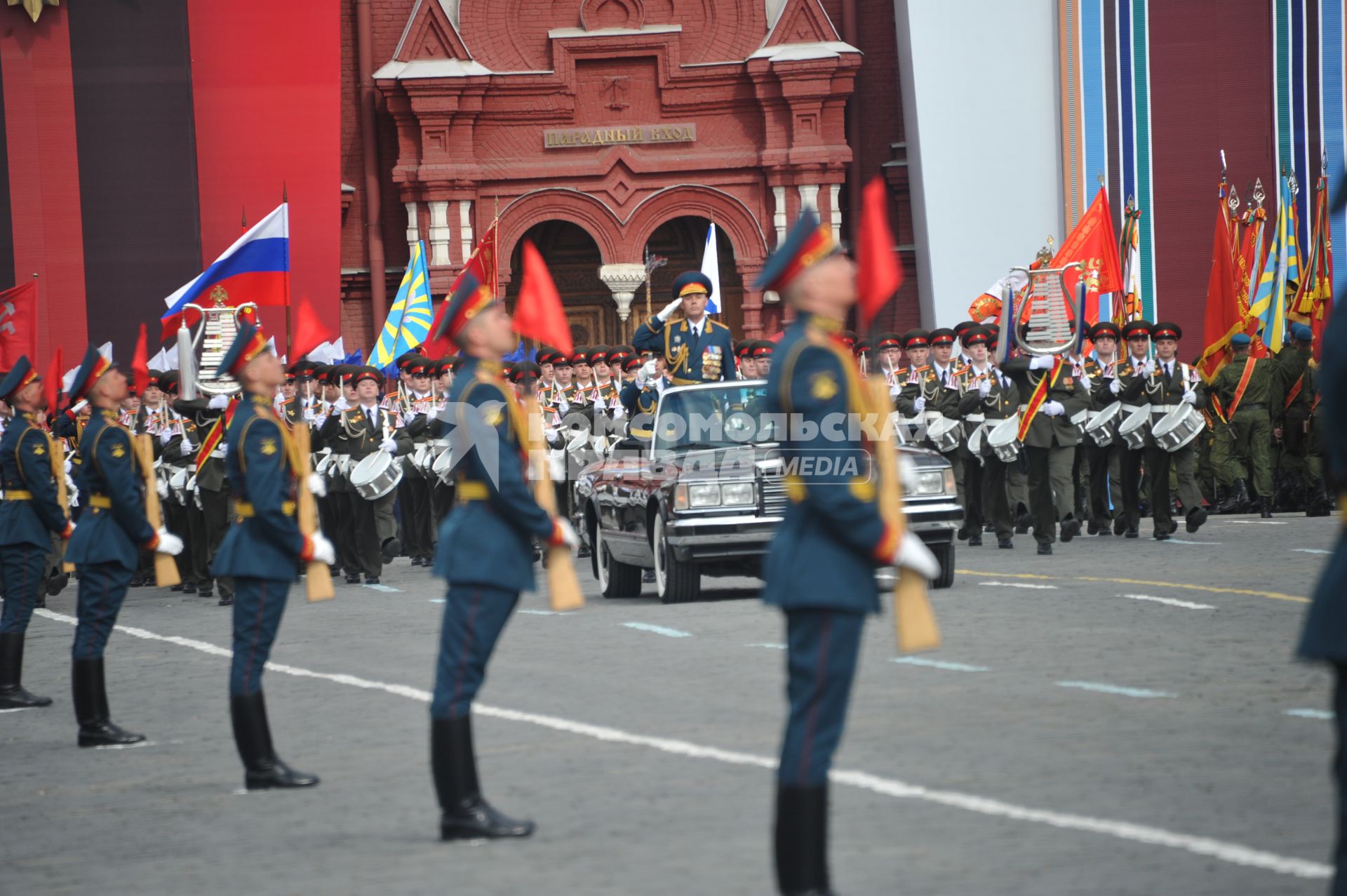 09 мая 2011г. Москва. Красная площадь. Парад, посвященный 66-й годовщине Победы в Великой Отечественной войне.