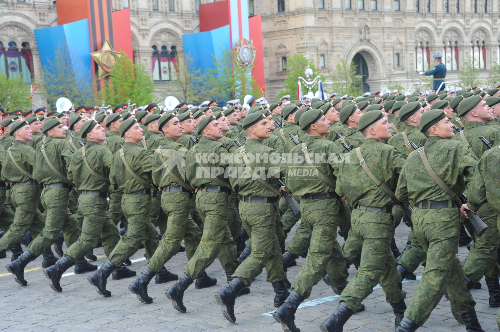 09 мая 2011г. Москва. Красная площадь. Парад, посвященный 66-й годовщине Победы в Великой Отечественной войне.