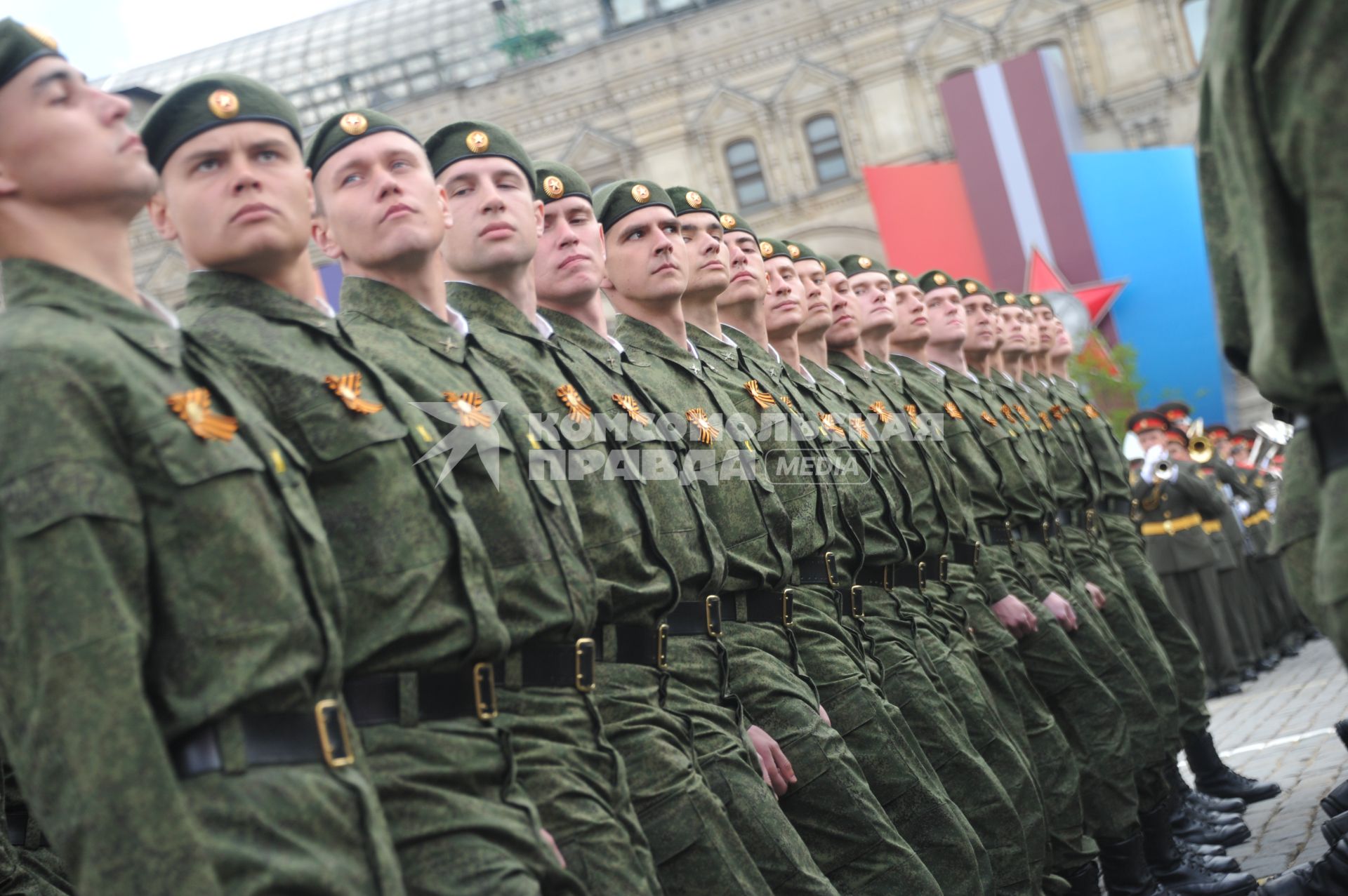 09 мая 2011г. Москва. Красная площадь. Парад, посвященный 66-й годовщине Победы в Великой Отечественной войне.