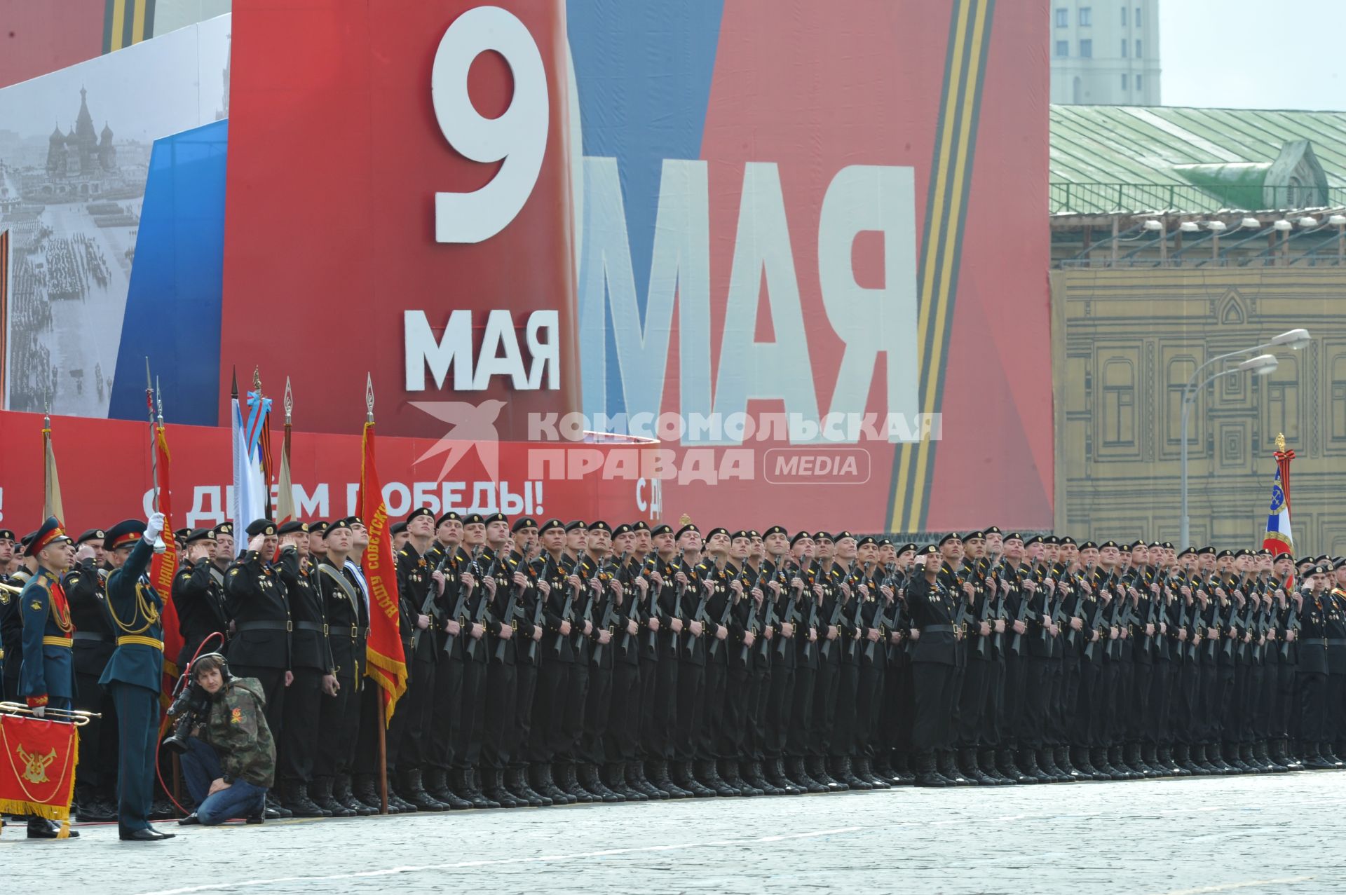 09 мая 2011г. Москва. Красная площадь. Парад, посвященный 66-й годовщине Победы в Великой Отечественной войне.