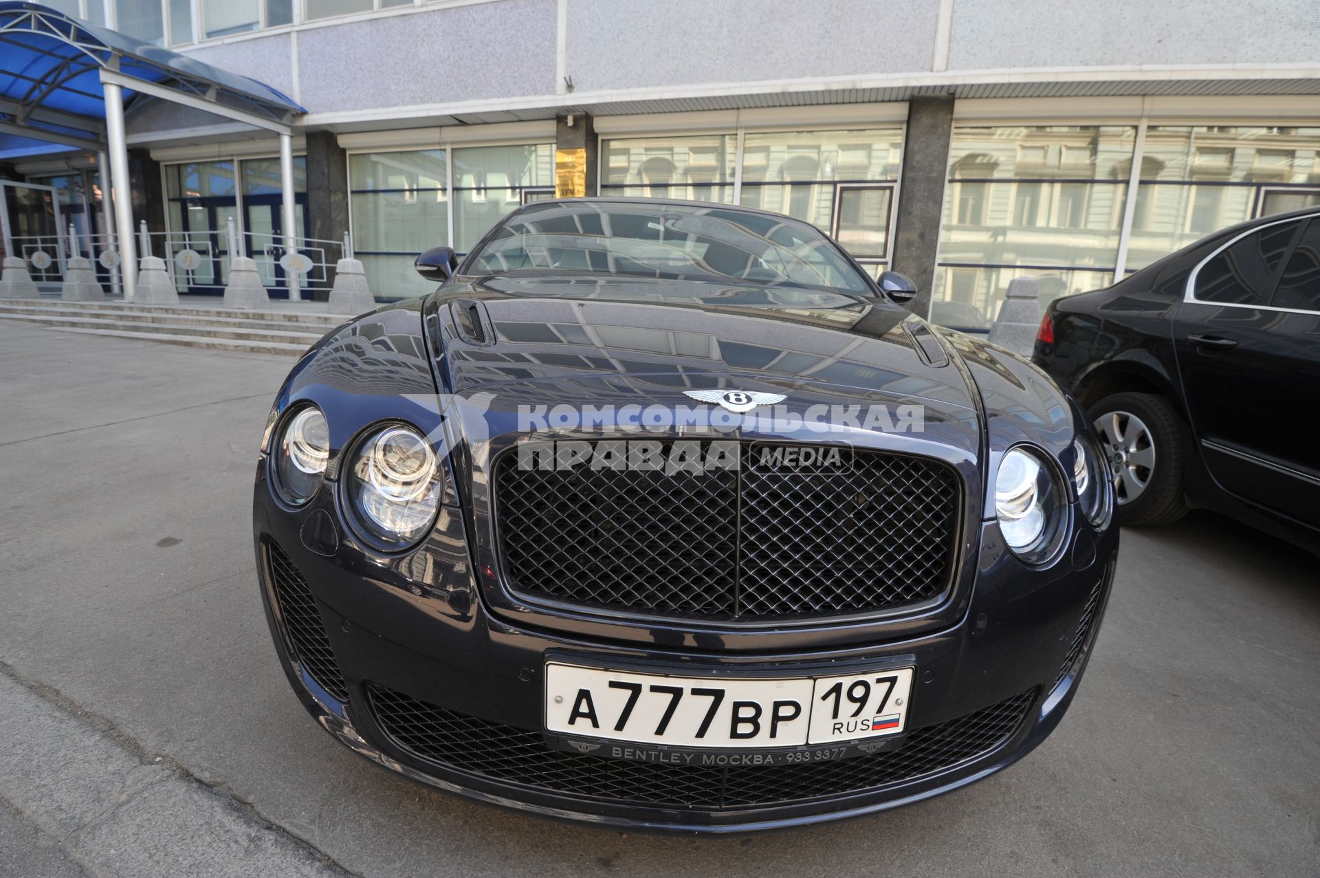 Автомобиль Бентли (Bentley). 28 мая 2011г.