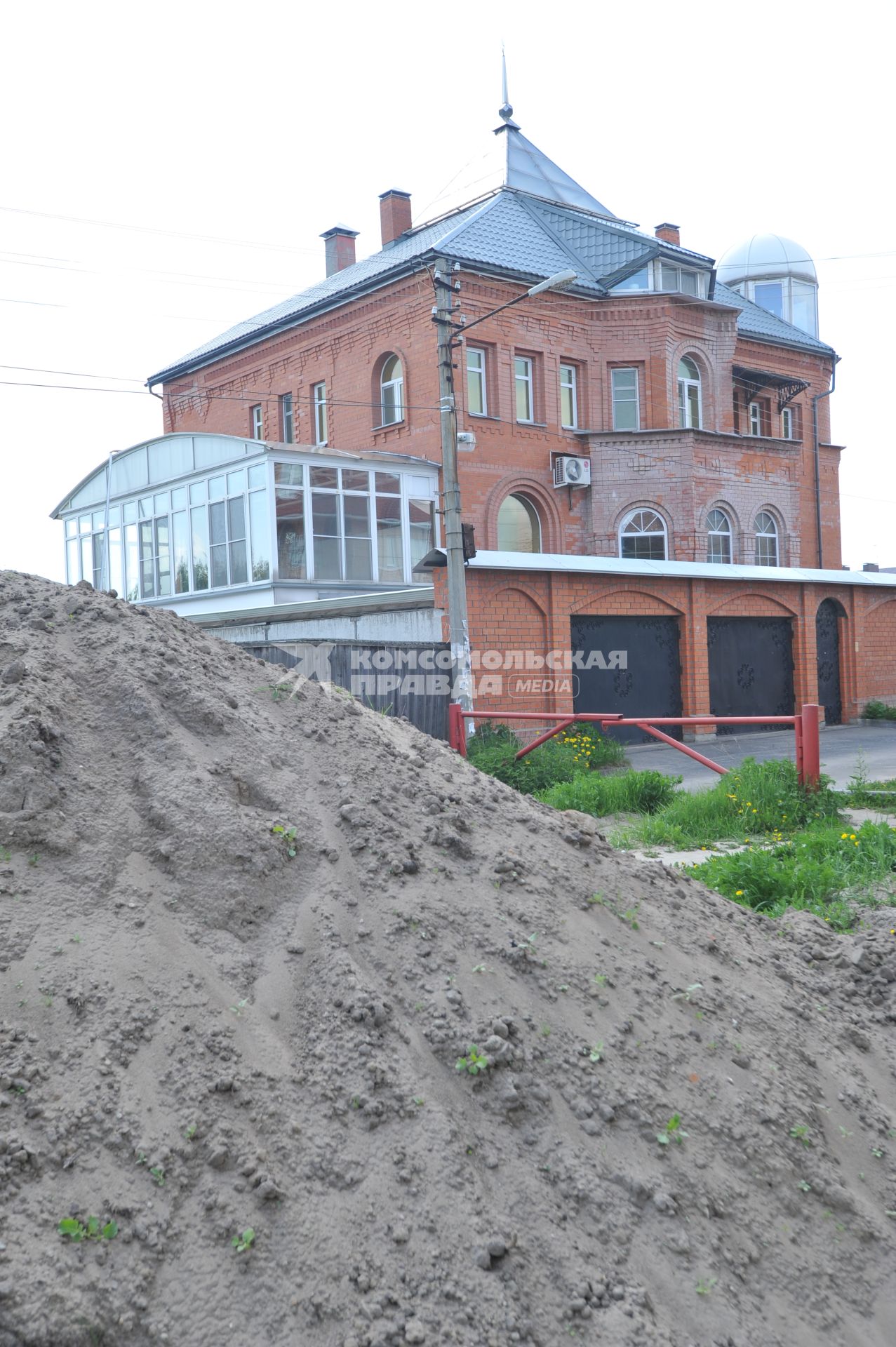 Подмосковье, загородныЙ дом, особняк, недвижимость, частный сектор.  26 мая 2011г.