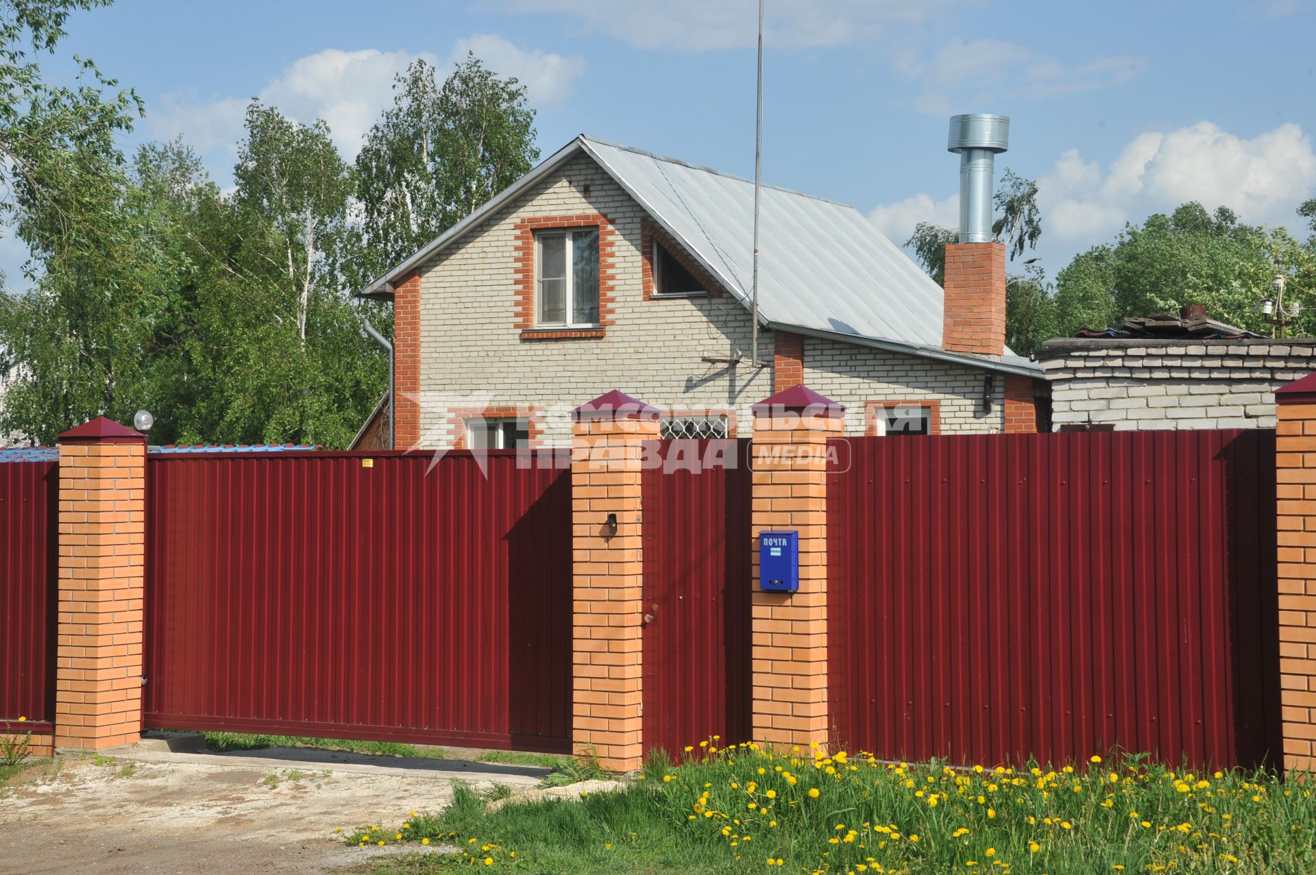 Подмосковье, загородныЙ дом, особняк, недвижимость, частный сектор.  26 мая 2011г.