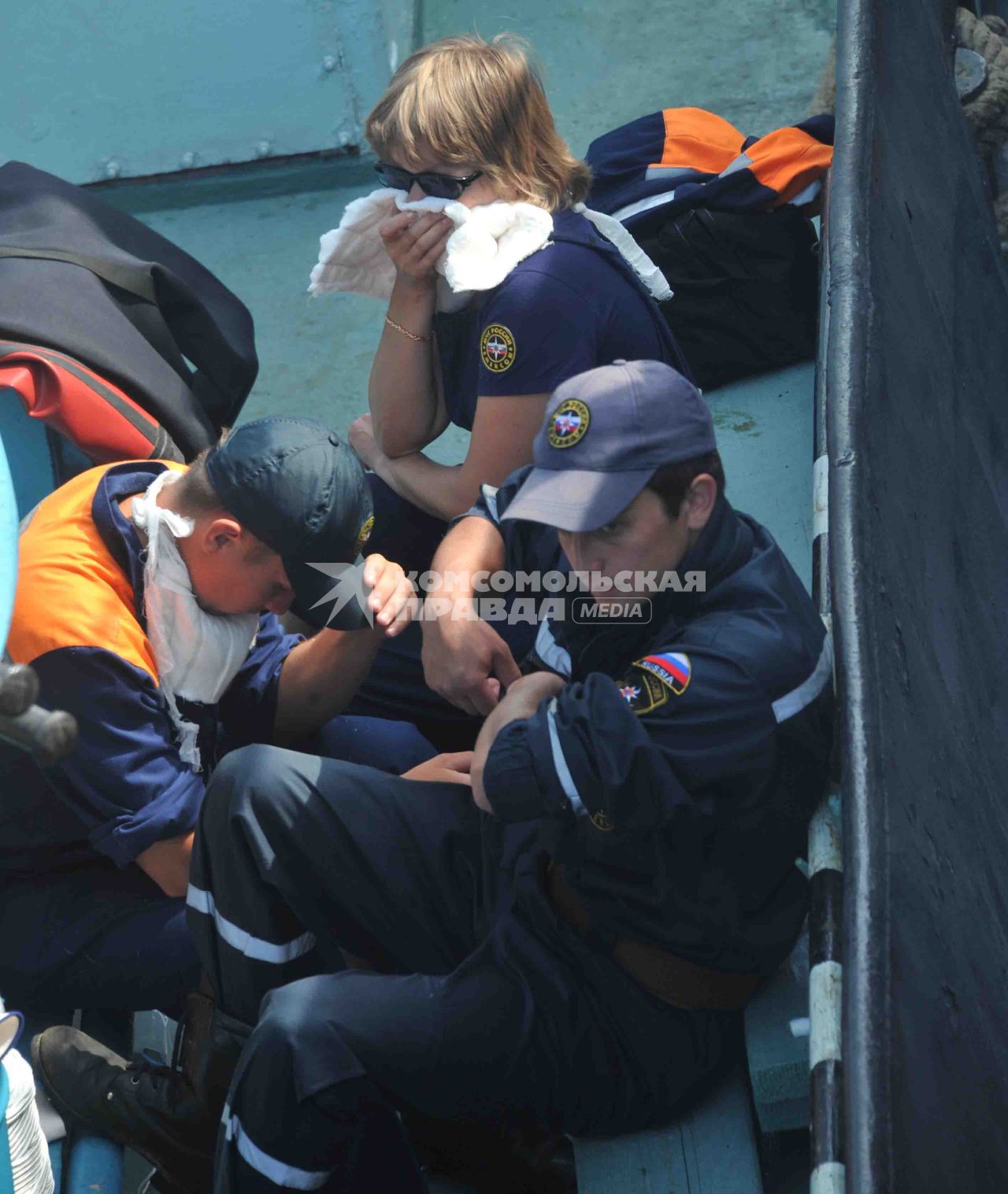 В Куйбышевском водохранилище на Волге затонул теплоход Булгария. Спасатели.