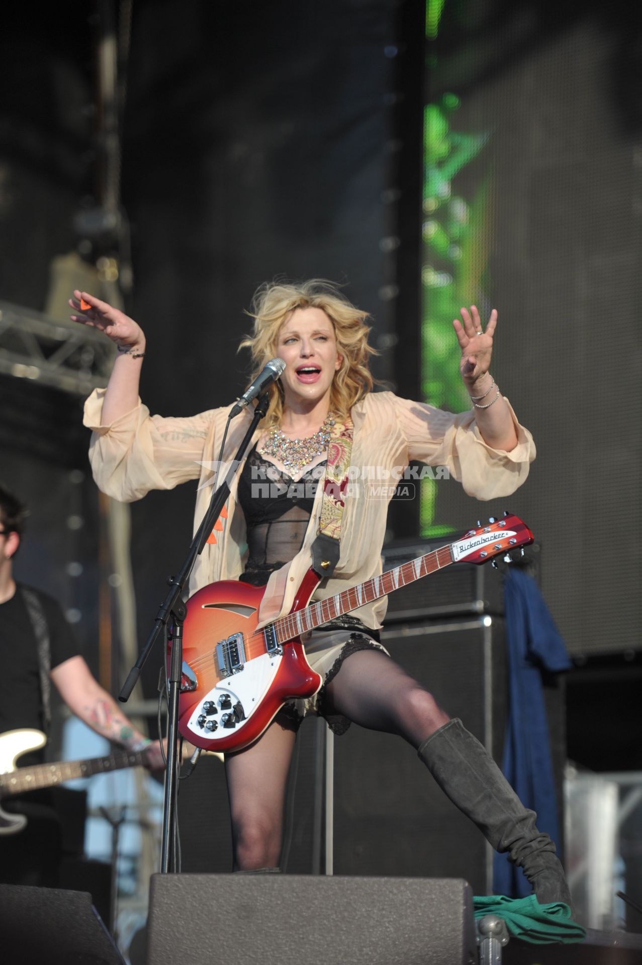 Кортни Лав в Москве, Courtney Love, пикник Афиши, Москва, 23 июля 2011 года.