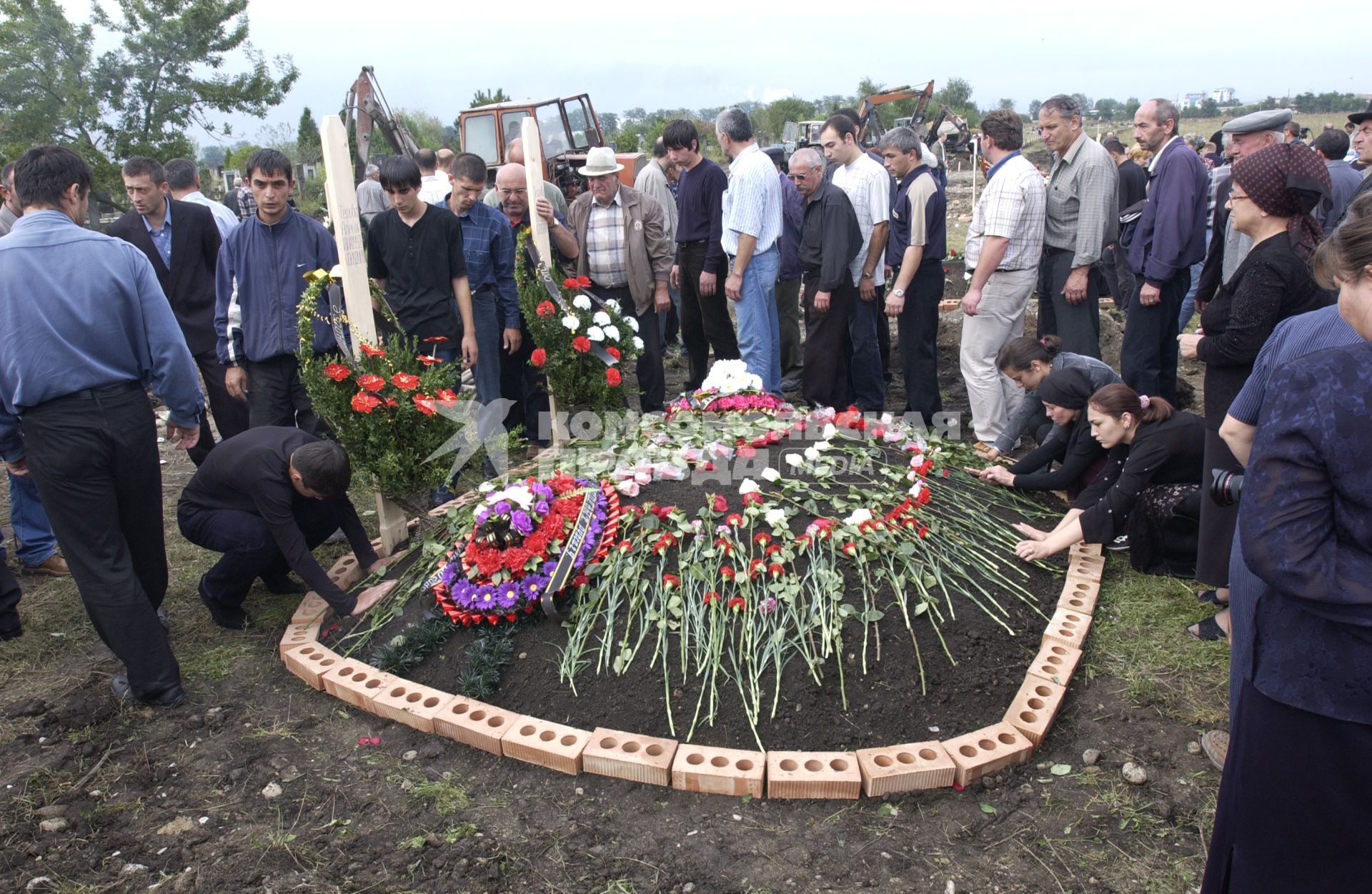 Террористический акт в Беслане. Похороны.