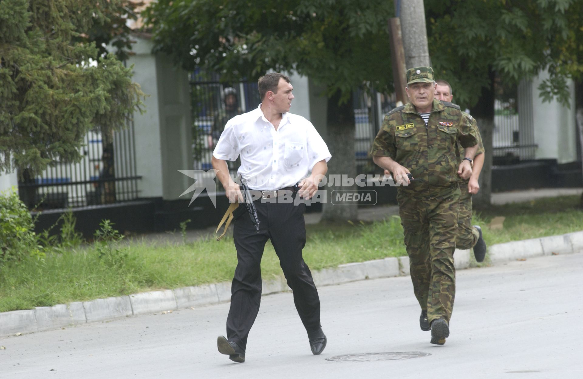 Террористический акт в Беслане. Штурм школы.