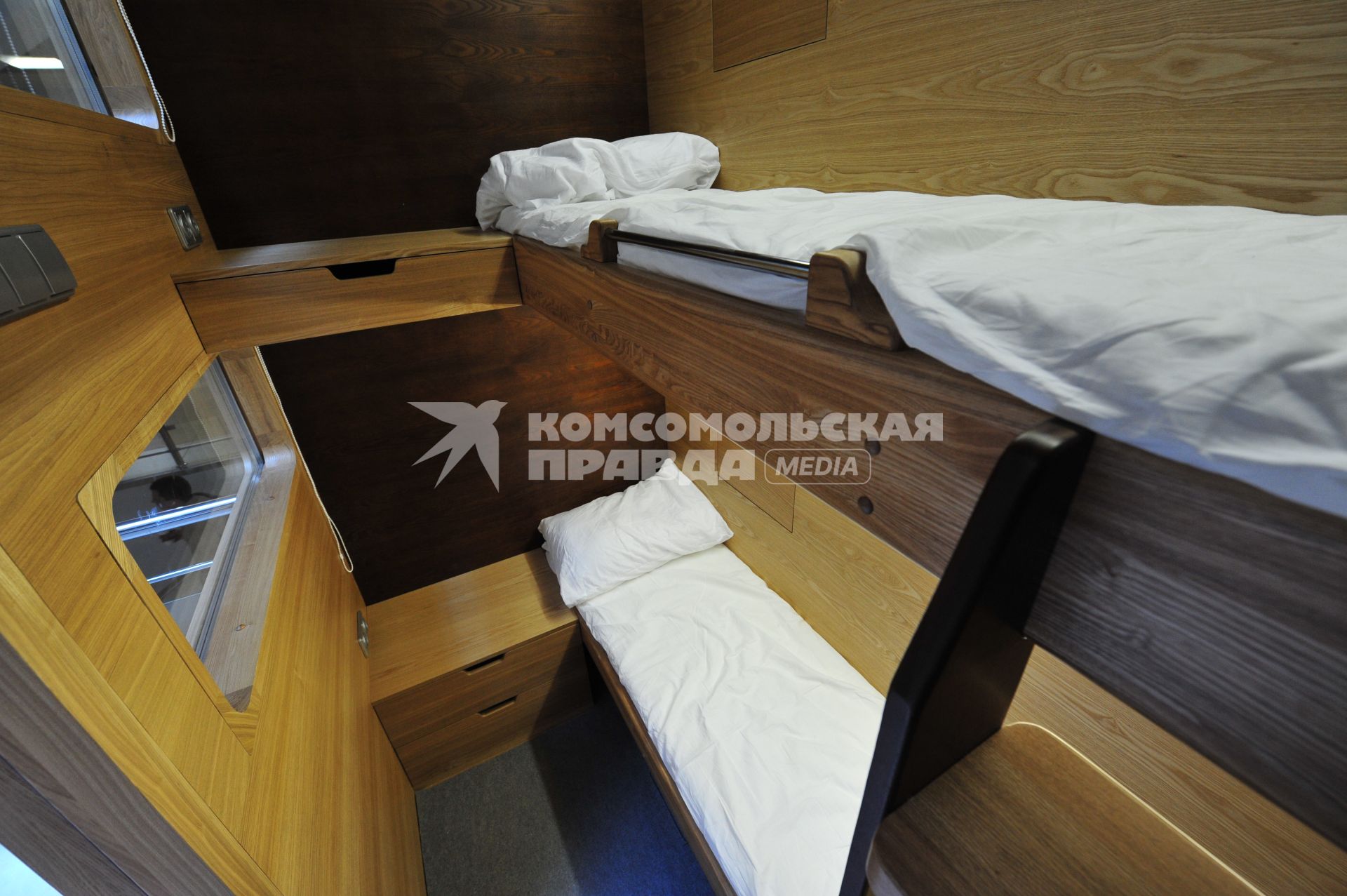 Автономная передвижная капсула SleepBox. 7 сентября 2011 года.