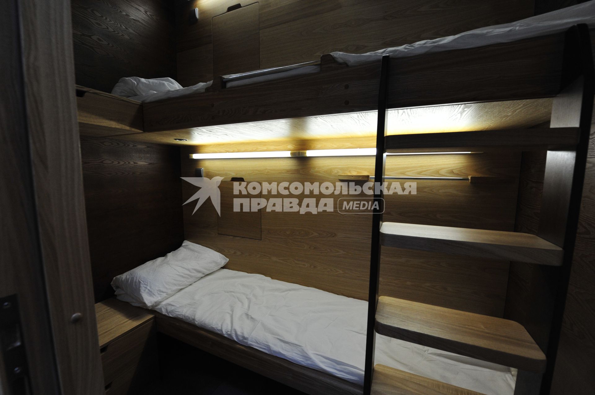 Автономная передвижная капсула SleepBox. 7 сентября 2011 года.