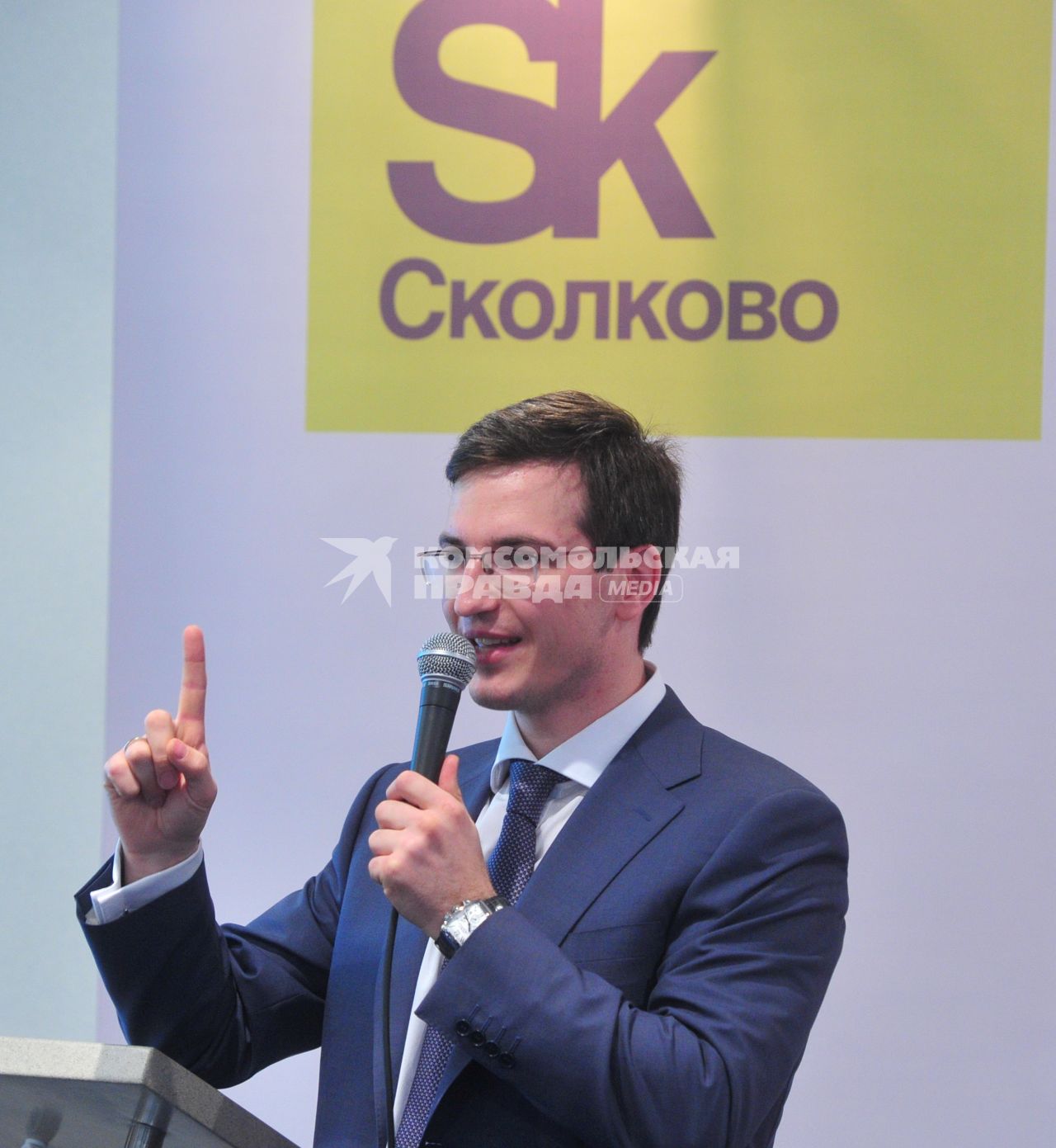 Презентация ТЕХНОПАРКА СКОЛКОВО. На снимке: директор ООО ТЕХНОПАРК СКОЛКОВО Сергей Курилов. 14 сентября  2011 года.