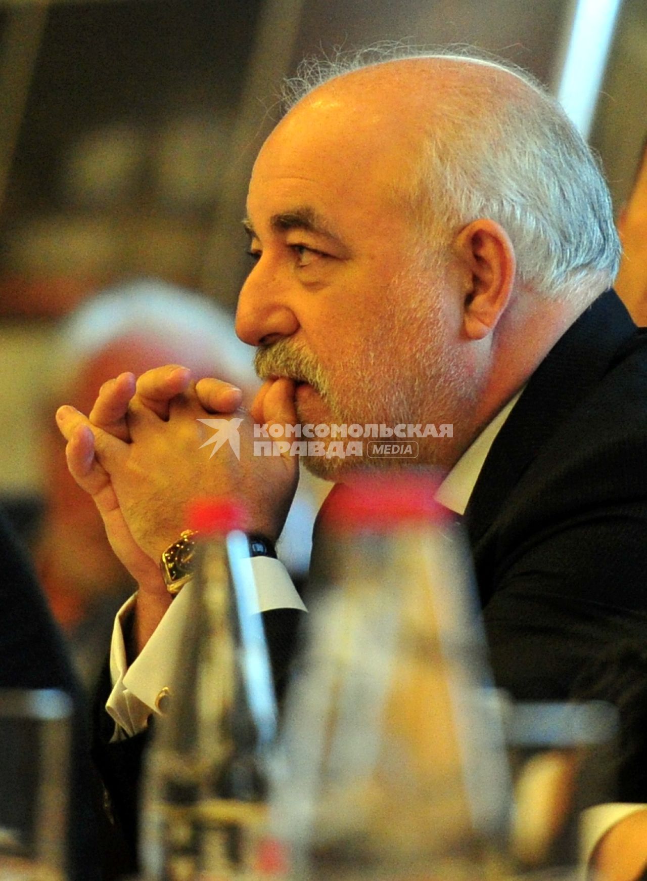 Совладелец группы \"Ренова\", президент фонда \"Сколково\" Виктор Вексельберг  во время заседания Попечительского совета Политехнического музея, посвященного конкурсу на реконструкцию музея. Москва. 29 сентября 2011 года.