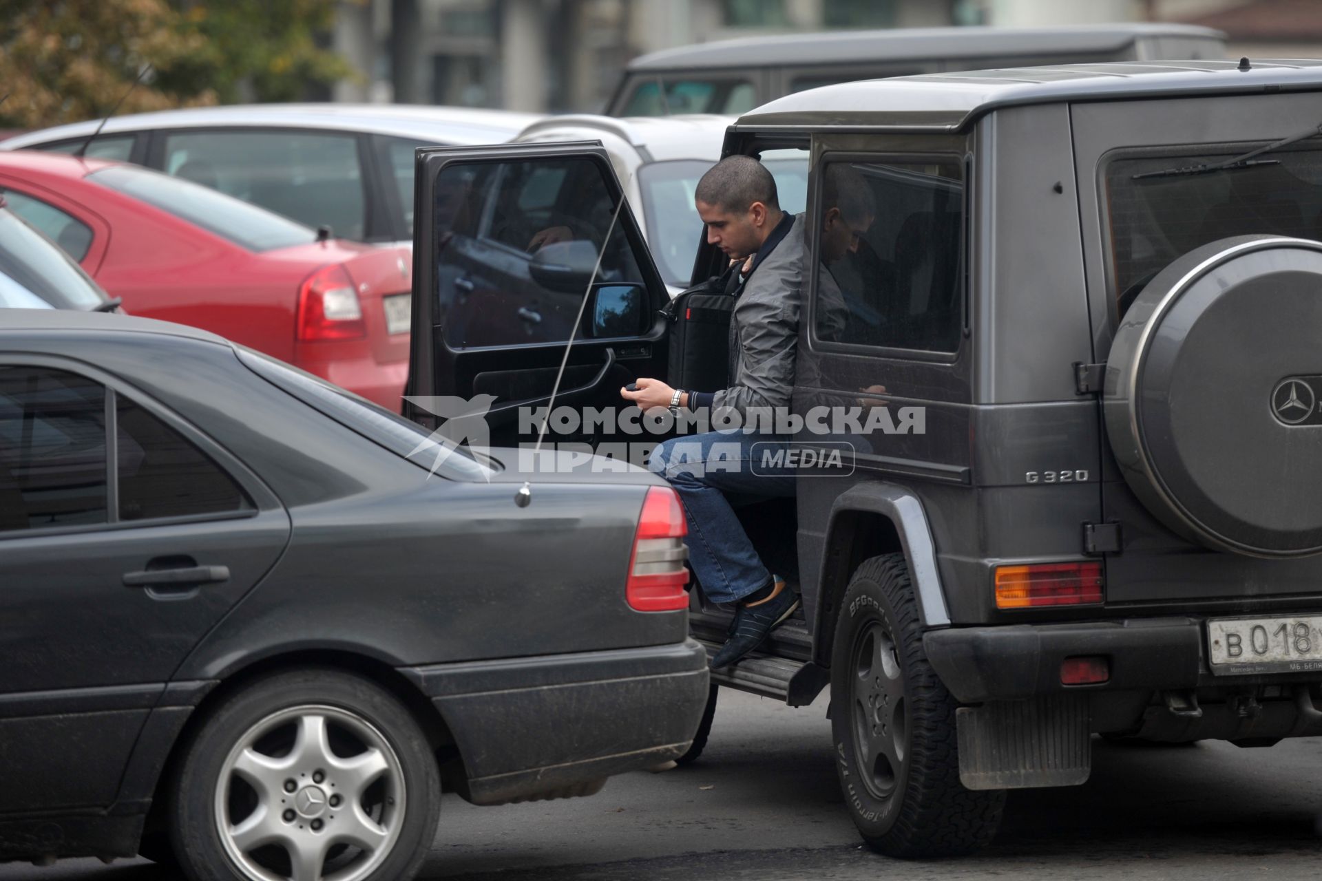 Водитель автомобиля Mercedes G 320. 22 сентября  2011 года.