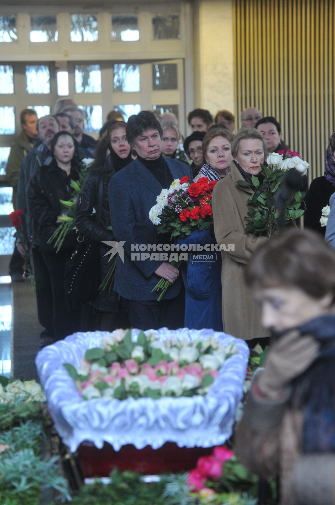 Церемония прощания с бывшей солисткой Большого театра Ниной Сорокиной. 11 октября 2011 года