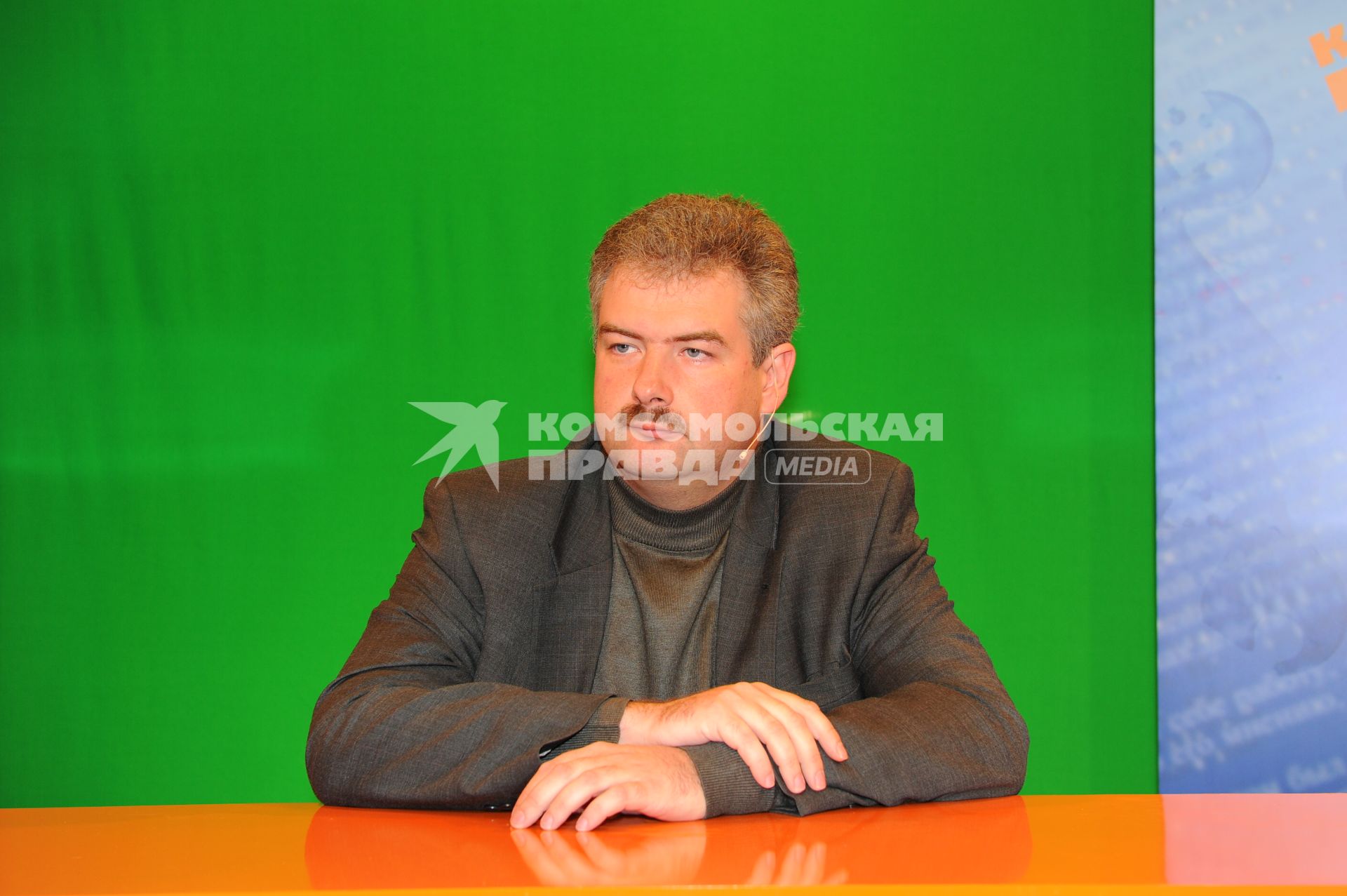 Секретарь Патриаршего совета ЭКОНОМИКА И ЭТИКА, генеральный секретарь Клуба православных предпринимателей Павел Шашкин в ИД КП. 29 сентября  2011 года.