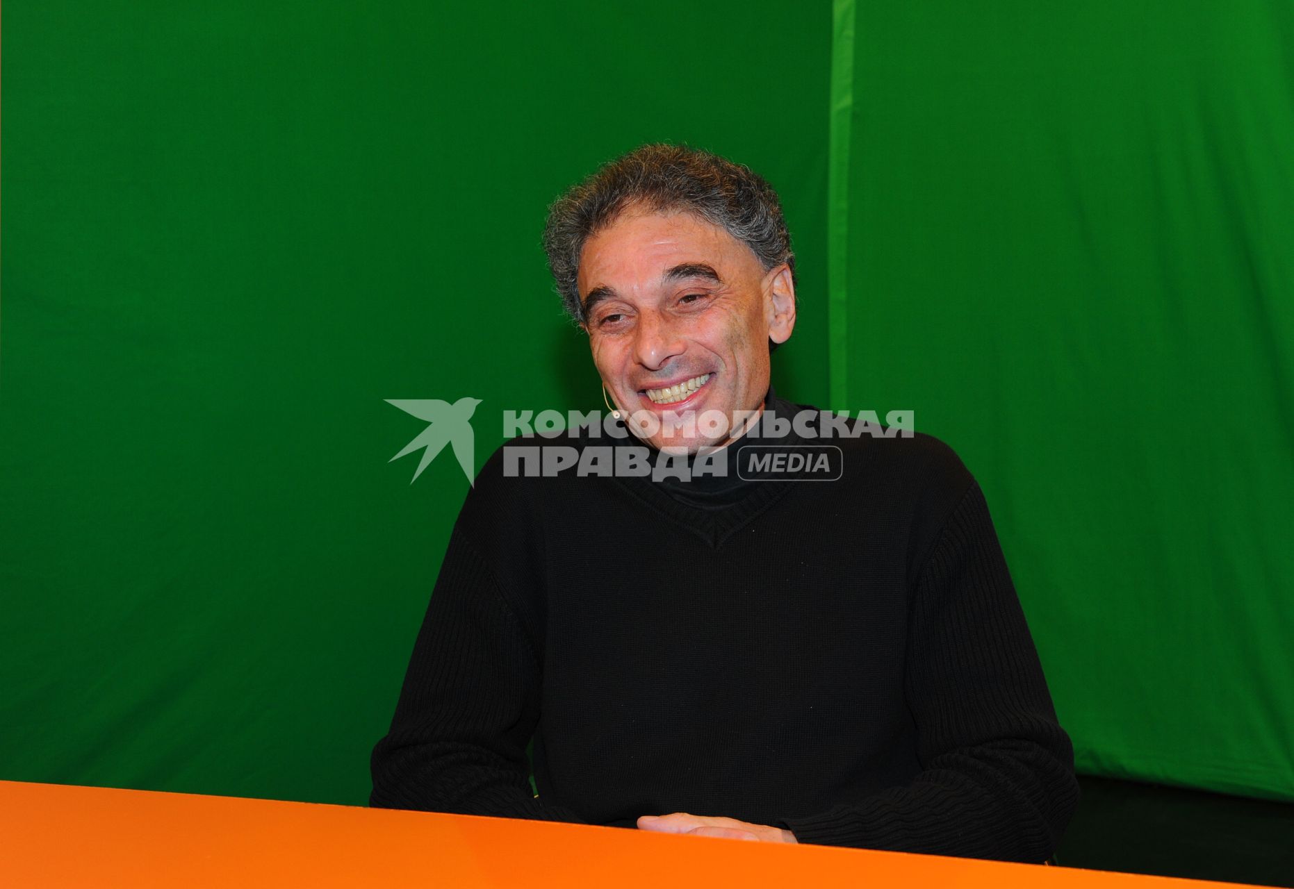 Политолог, заведующий отделом социологии фонда ИНДЕМ Владимир Римский. ИД КП. 17 октября 2011 года.