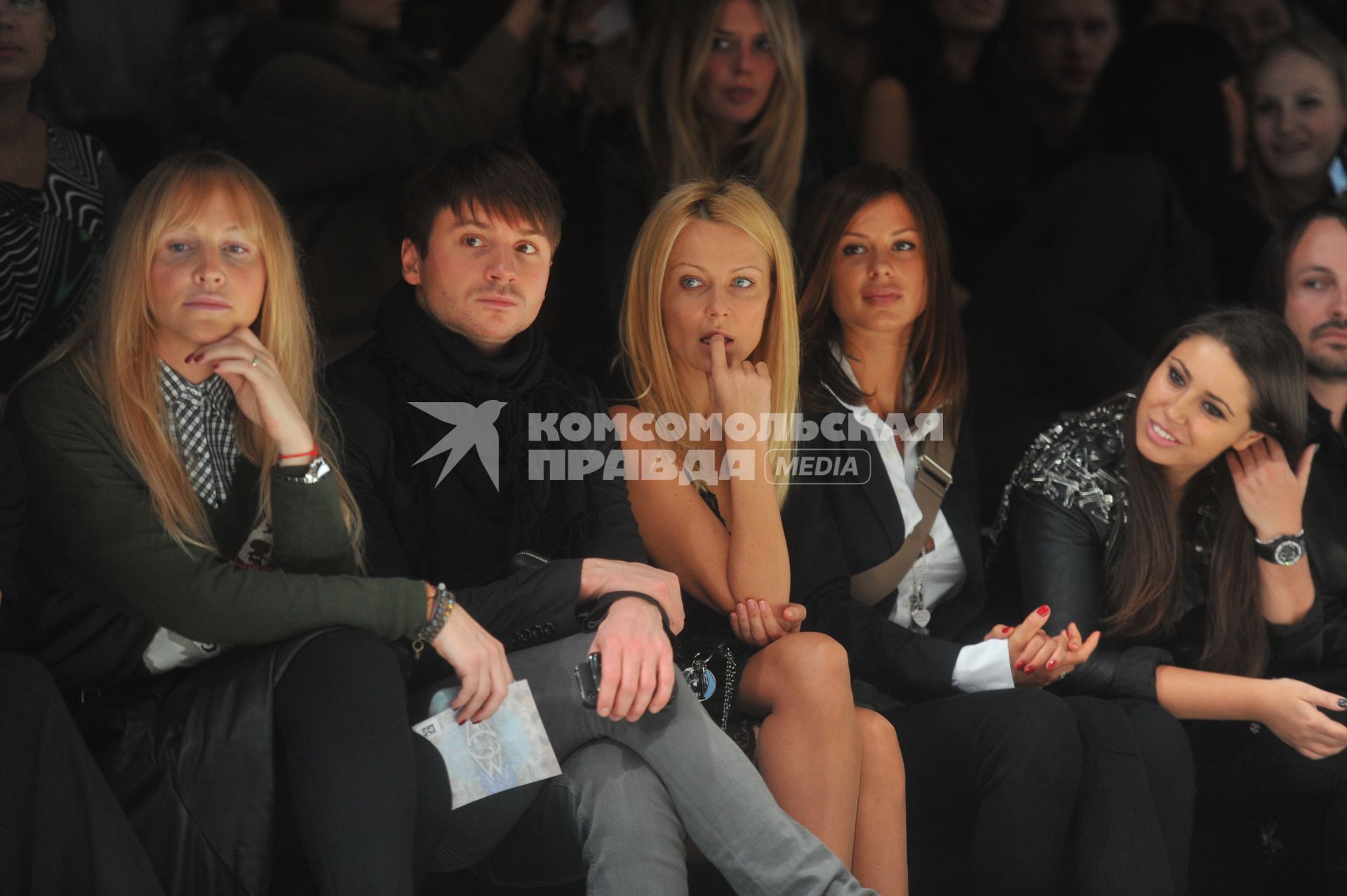 Показ колеекции Тимати BLACK STAR BY TIMATI & ANDREI PONOMAREV на неделе моды Mercedes-Benz Fashion Week. На снимке: певец Сергей Лазарев.  23 октября 2011 года.