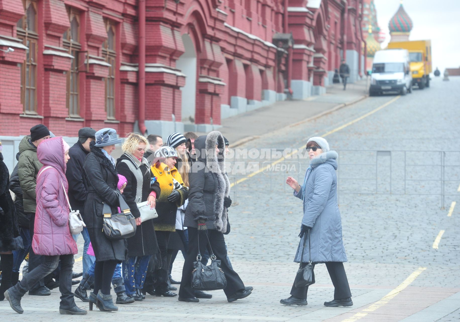 Москва. Организованная экскурсия на Красной площади. 10 ноября 2011 года.