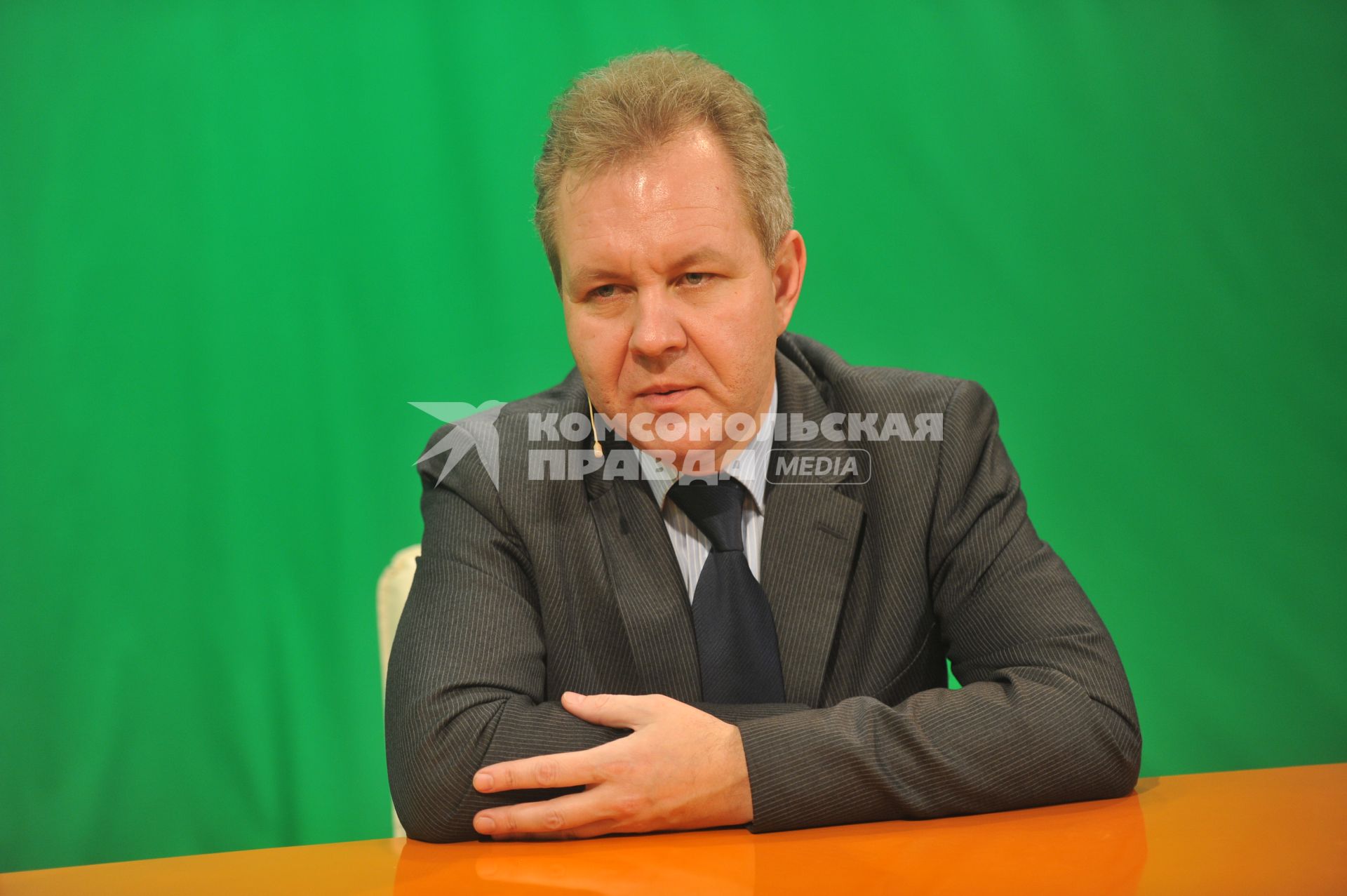 Владислав Иноземцев . директор Центра исследований постиндустриального общества; ведущие. В редакции ИД КП.  15 ноября 2011 года.