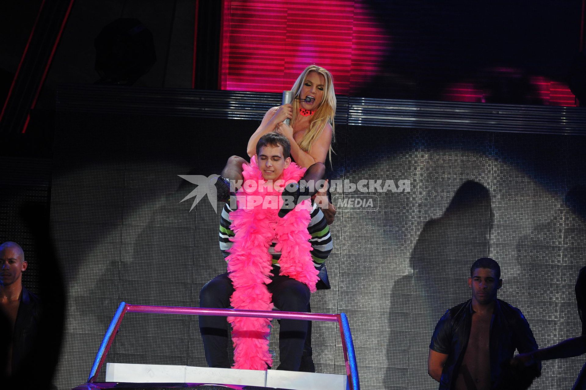 Концерт американской певицы Бритни Спирс (Britney Spears). Москва. 24 сентября 2011 года.
