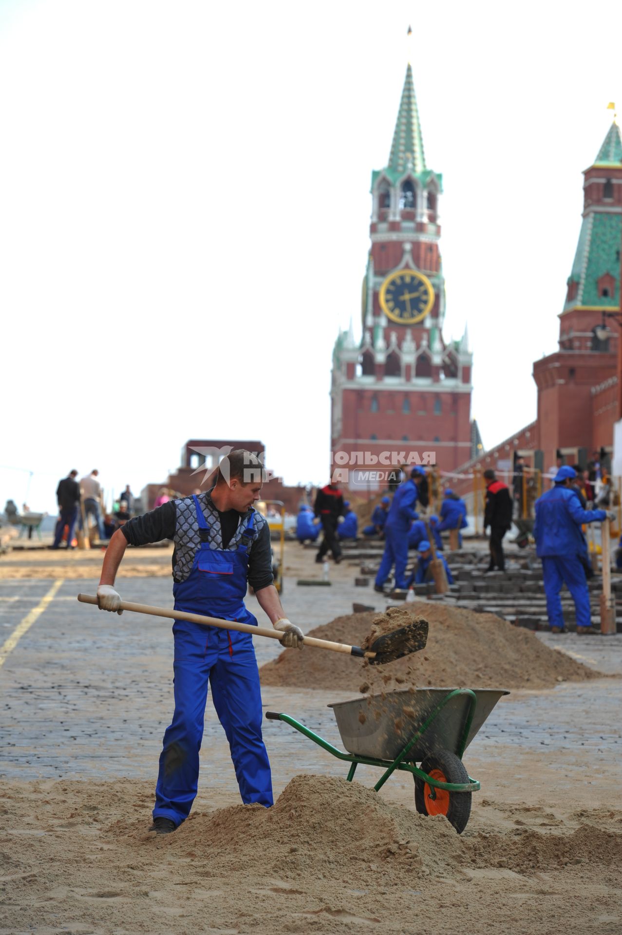 Виды Москвы. Красная площадь. Ремонтные работы по укладки брусчатки. 20 сентября 2011 года.