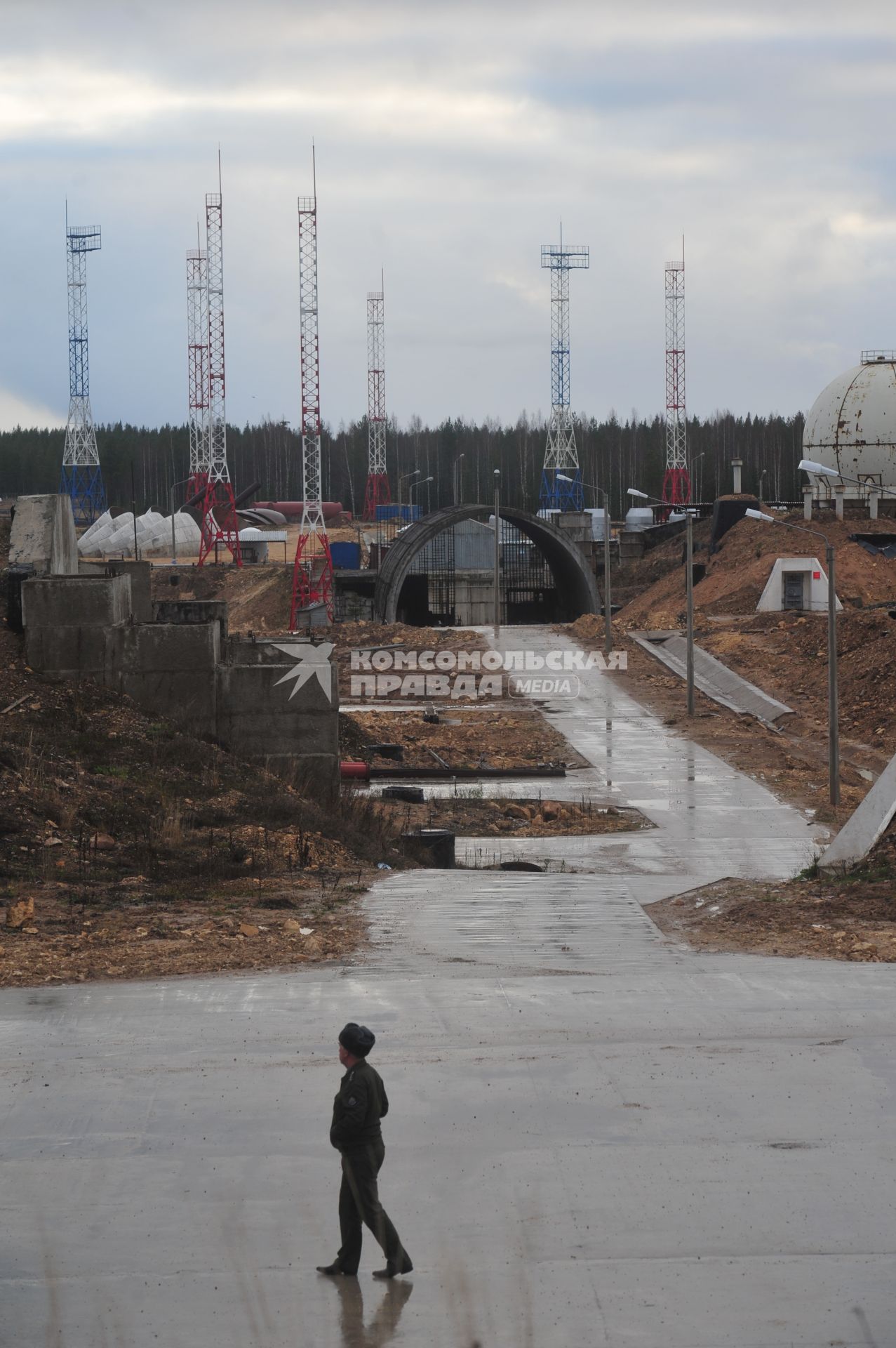 Строительство ракетно- космического комплекса Ангара,Плесецк, 28 ноября 2011 года