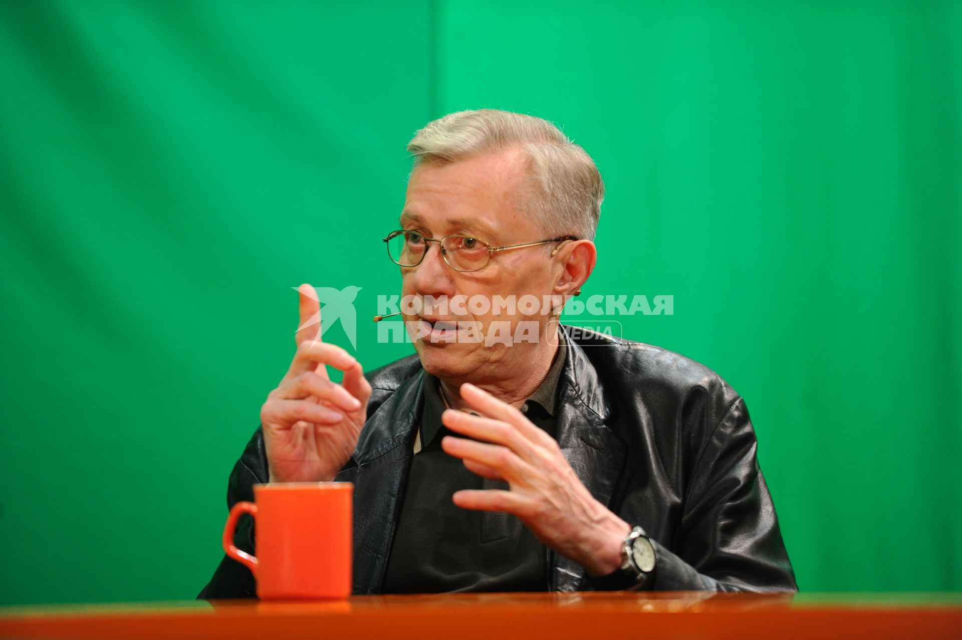 Валерий Хомяков  - политолог, генеральный директор Совета национальной стратегиик. В ИД КП.  02 декабря 2011 года.