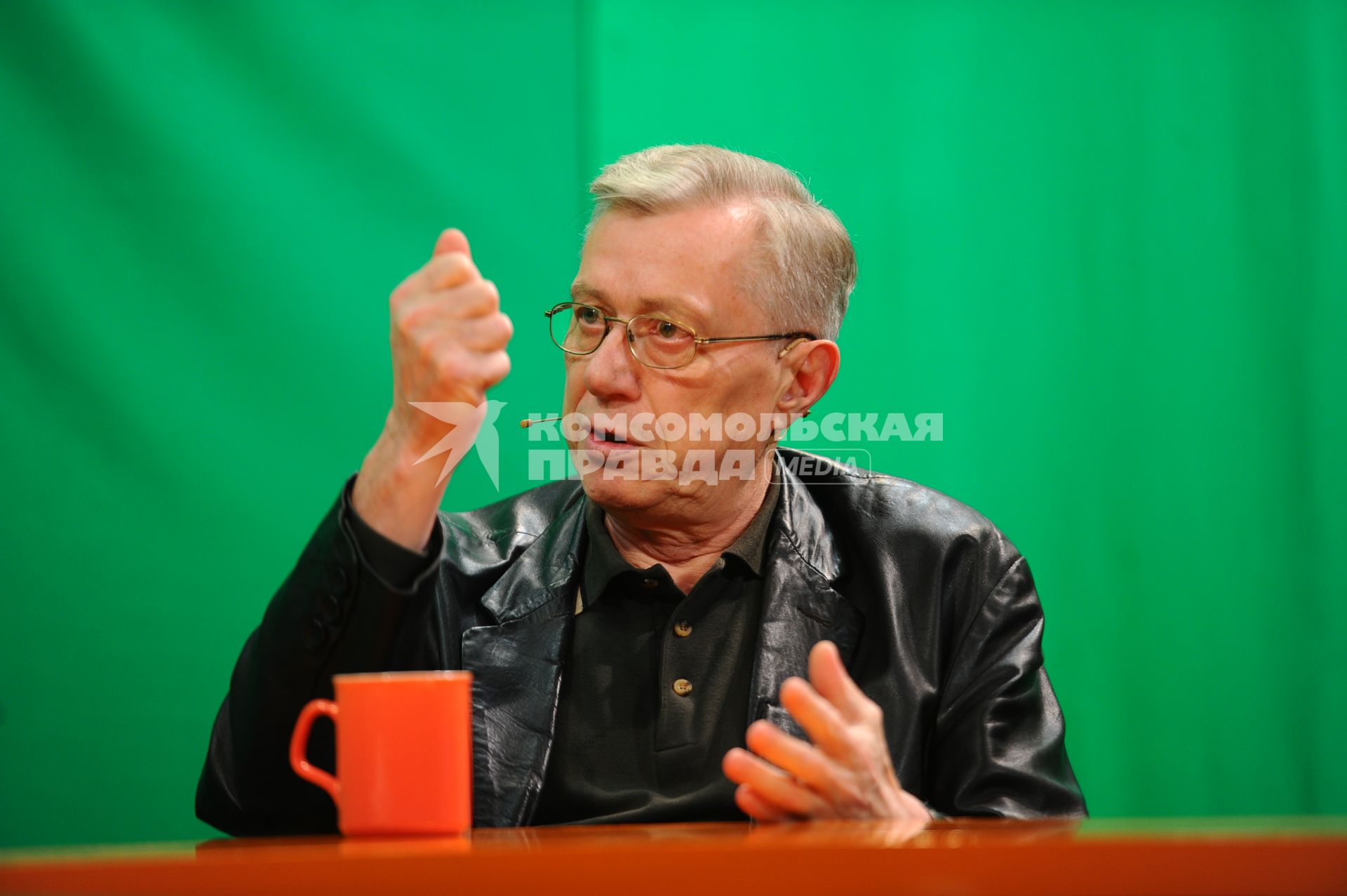 Валерий Хомяков  - политолог, генеральный директор Совета национальной стратегиик. В ИД КП.  02 декабря 2011 года.
