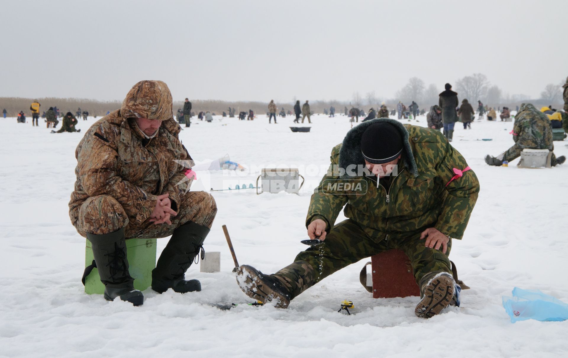 5 февраля 2011. Волгоградская область, Иловлинский район. Озеро Большой Ильмень. Соревнования по зимней рыбалке.