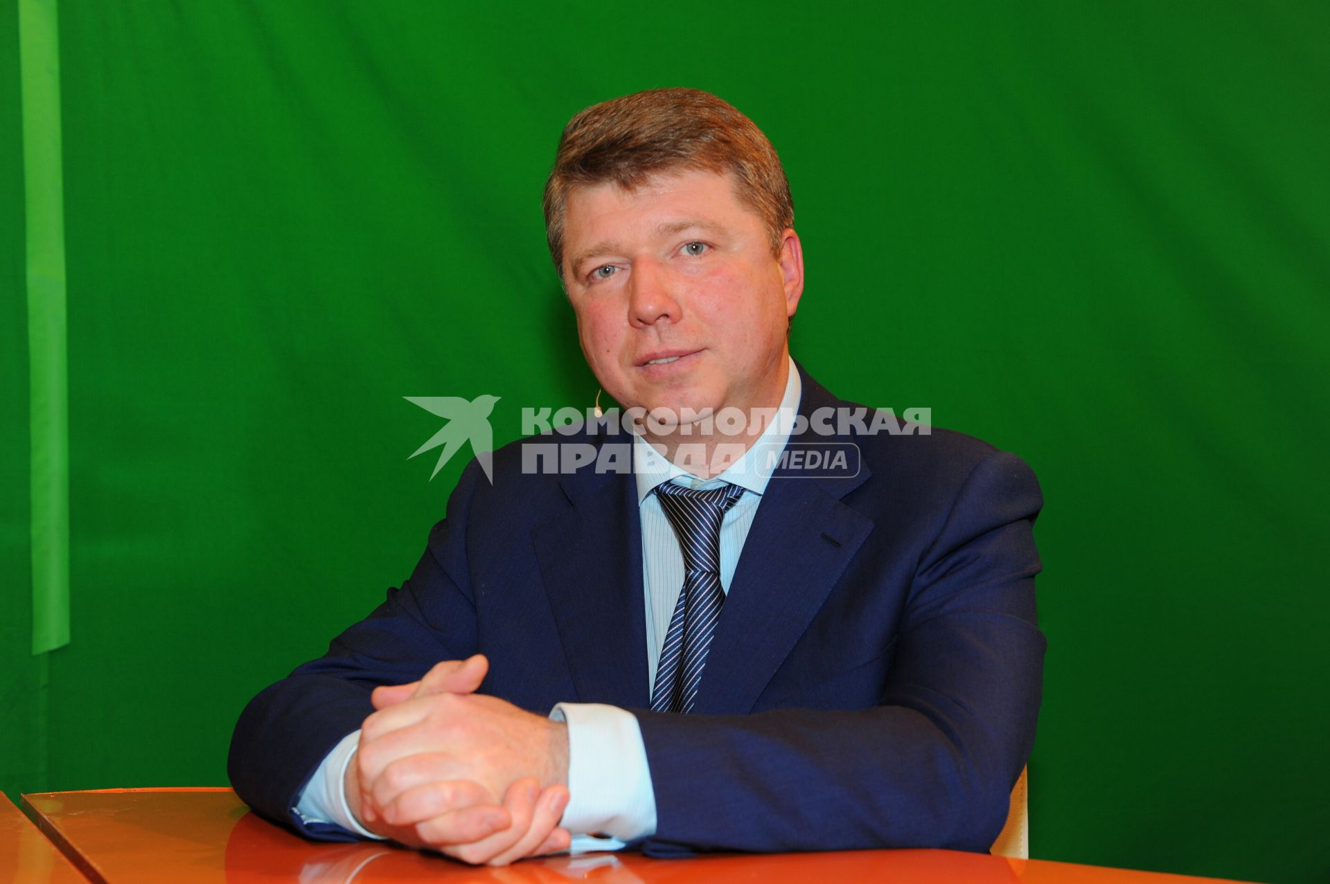 Руководитель Департамента СМИ и рекламы Москвы Владимир Черников. В ИД КП. 06 декабря 2011 года.