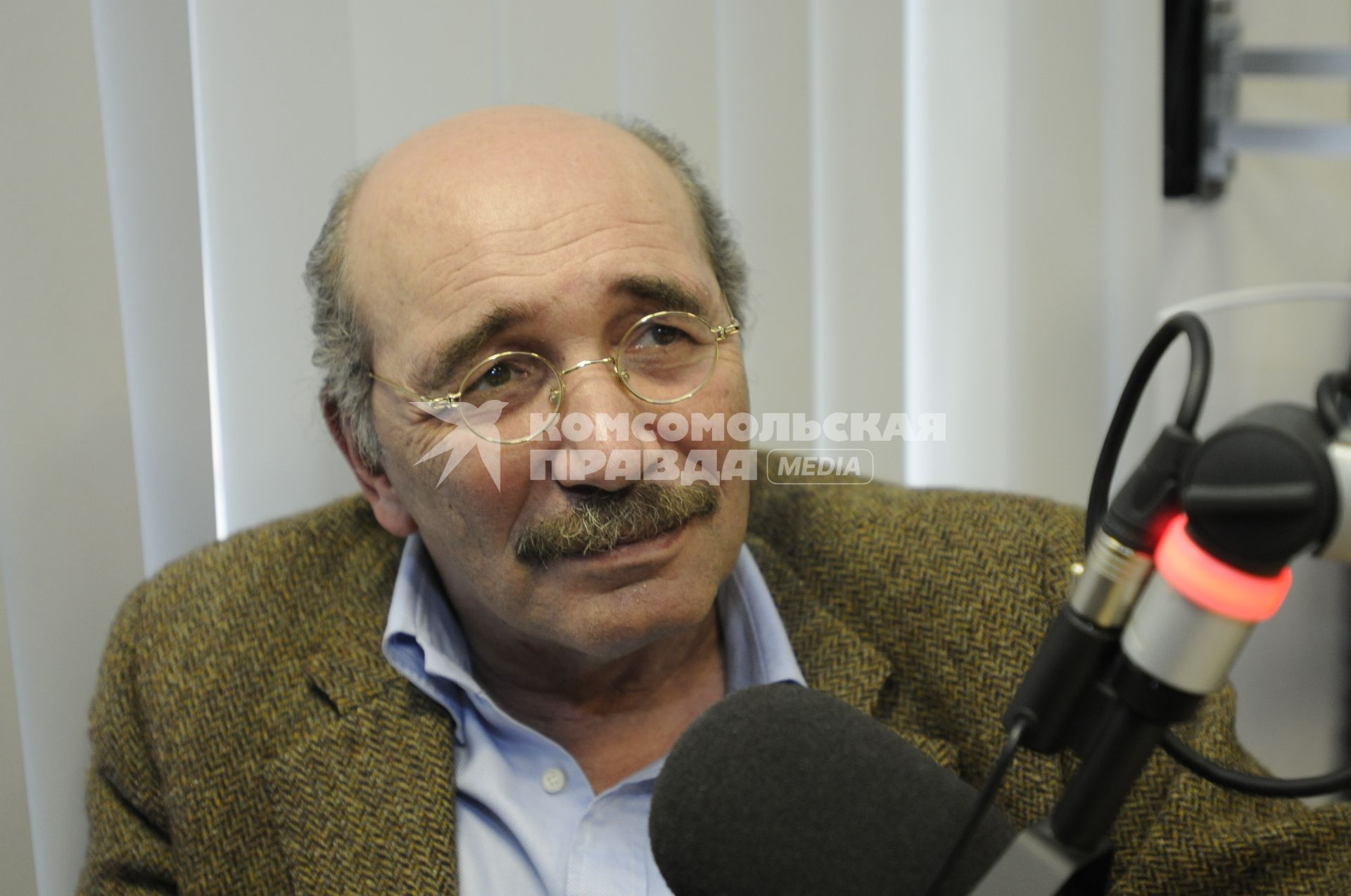 Писатель Александр Кабаков. 20 ноября 2009 года.