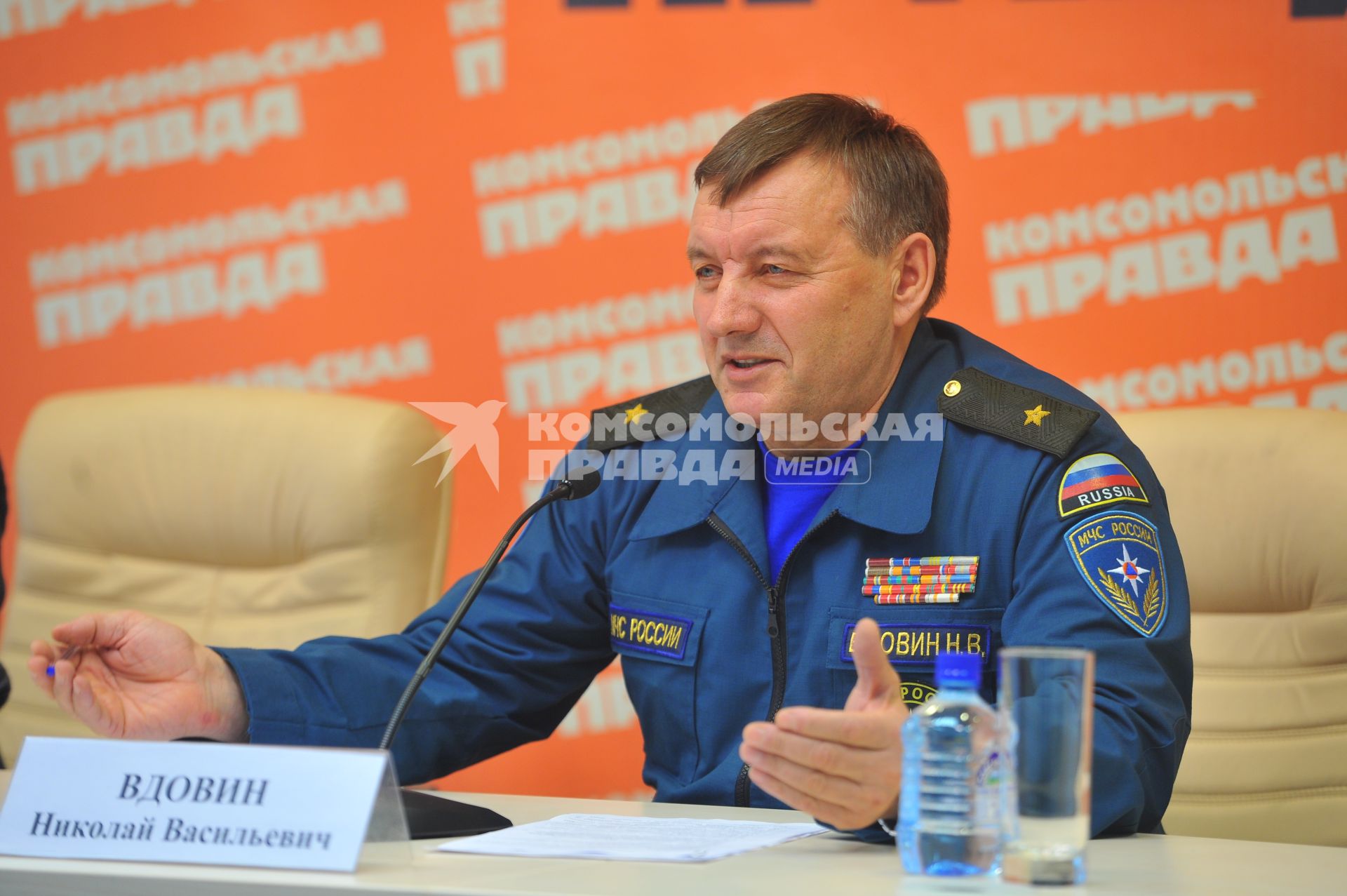 Вдовин Николай  - начальник Центра по проведению спасательных операций особого риска ЛИДЕР. 13 декабря 2011 года.